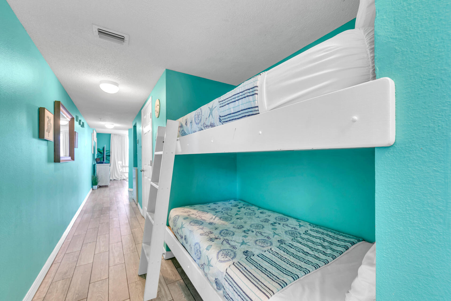 ISLAND PRINCESS - Residential