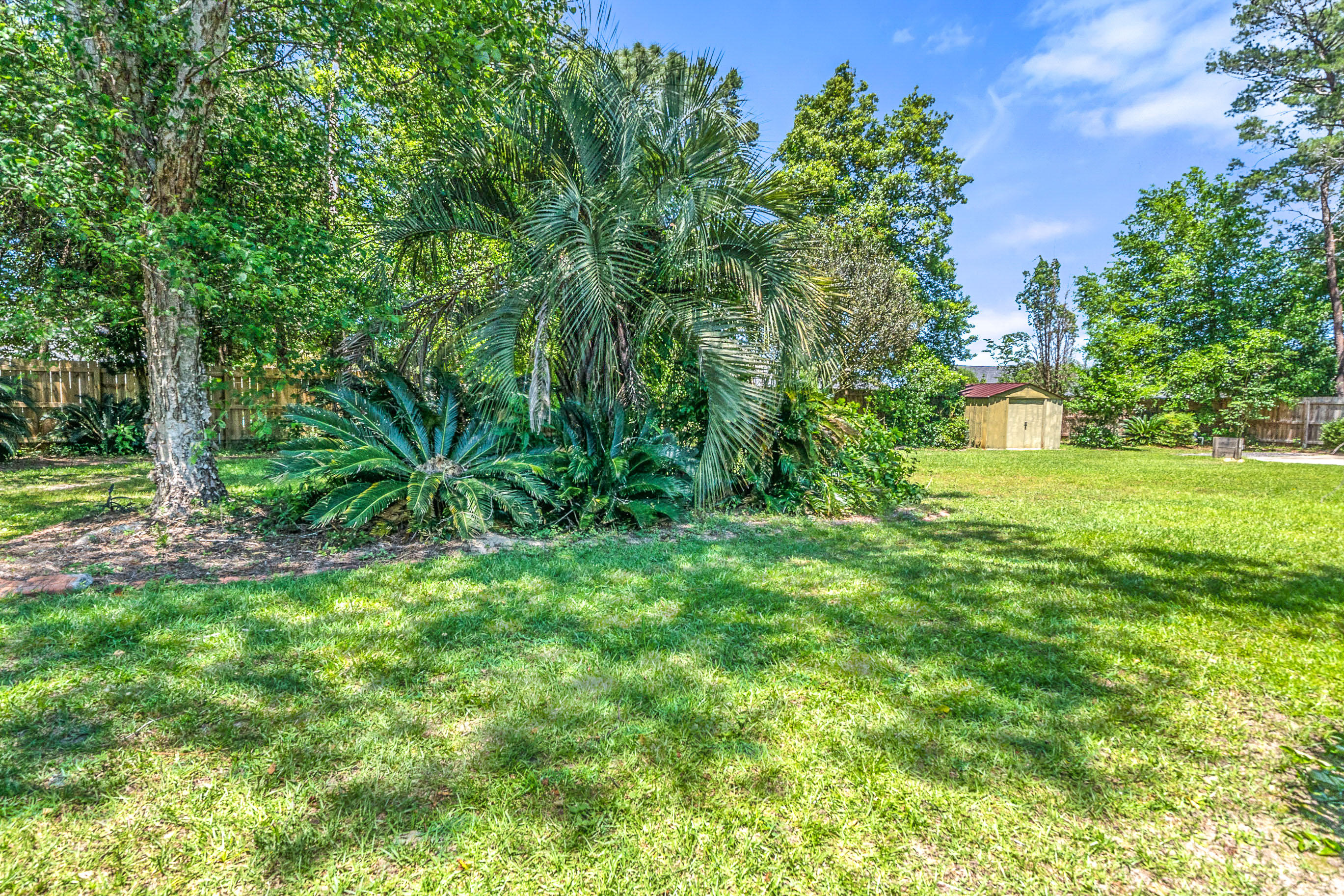 ROCKY BAYOU ESTATES 08A - Residential