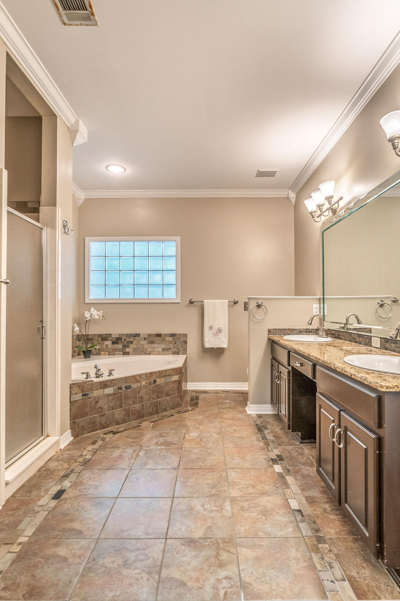 ROCKY BAYOU ESTATES 08A - Residential