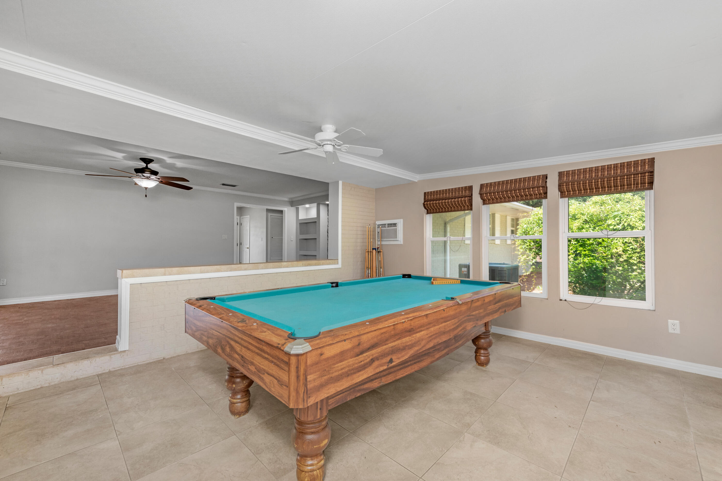 BAYOU POQUITO - Residential