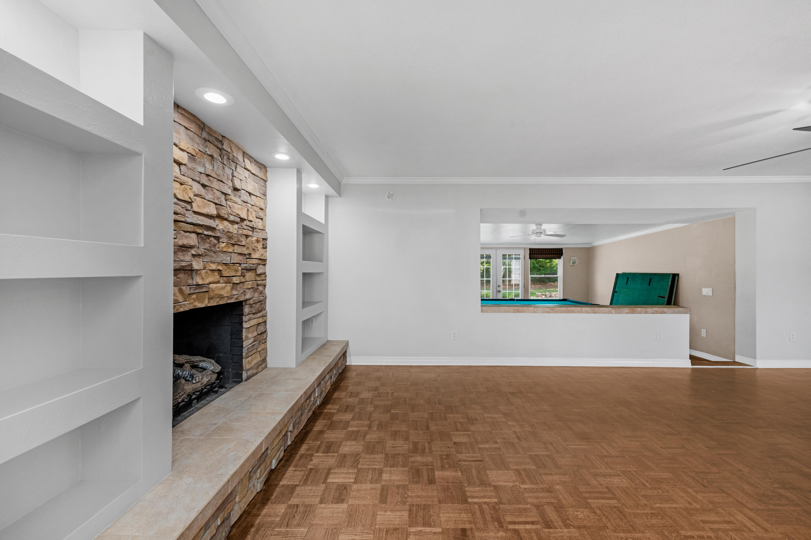 BAYOU POQUITO - Residential