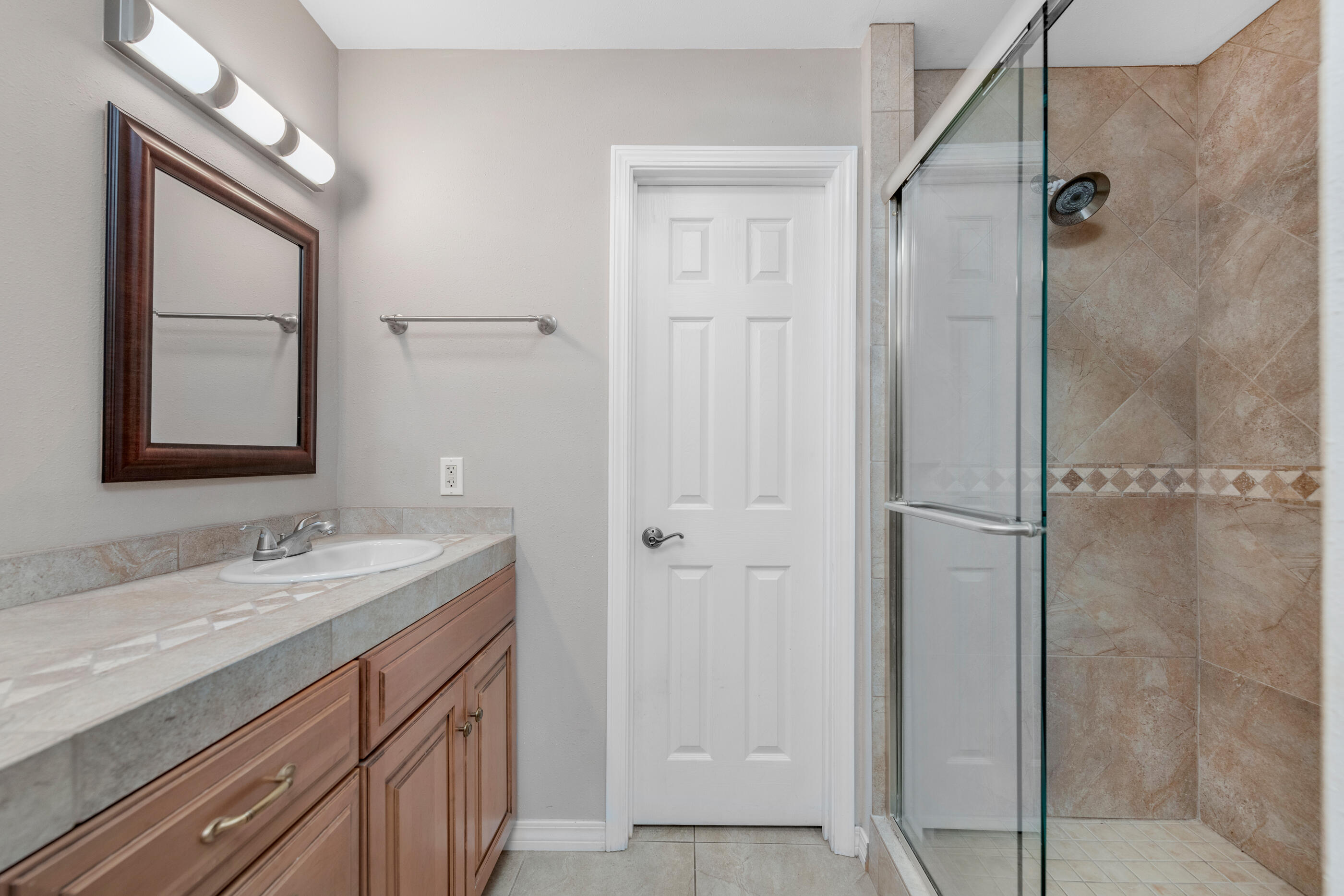 BAYOU POQUITO - Residential