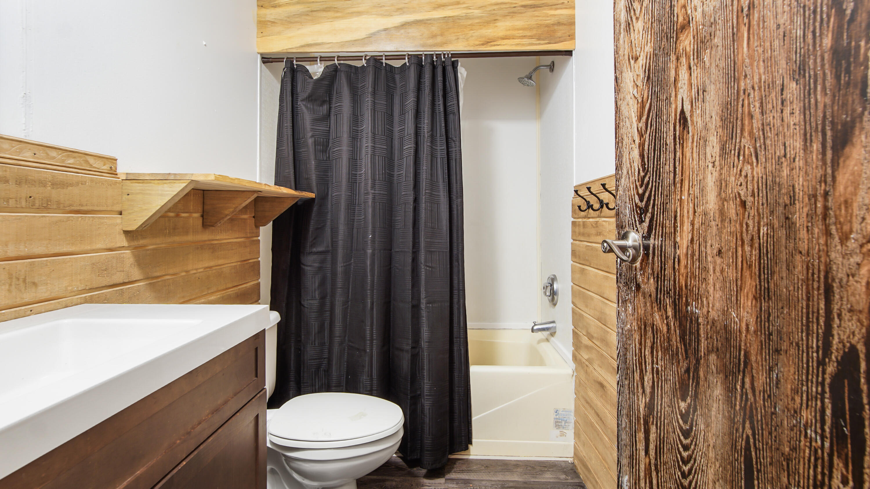 OAKWOOD HILLS UNIT 1 - Residential