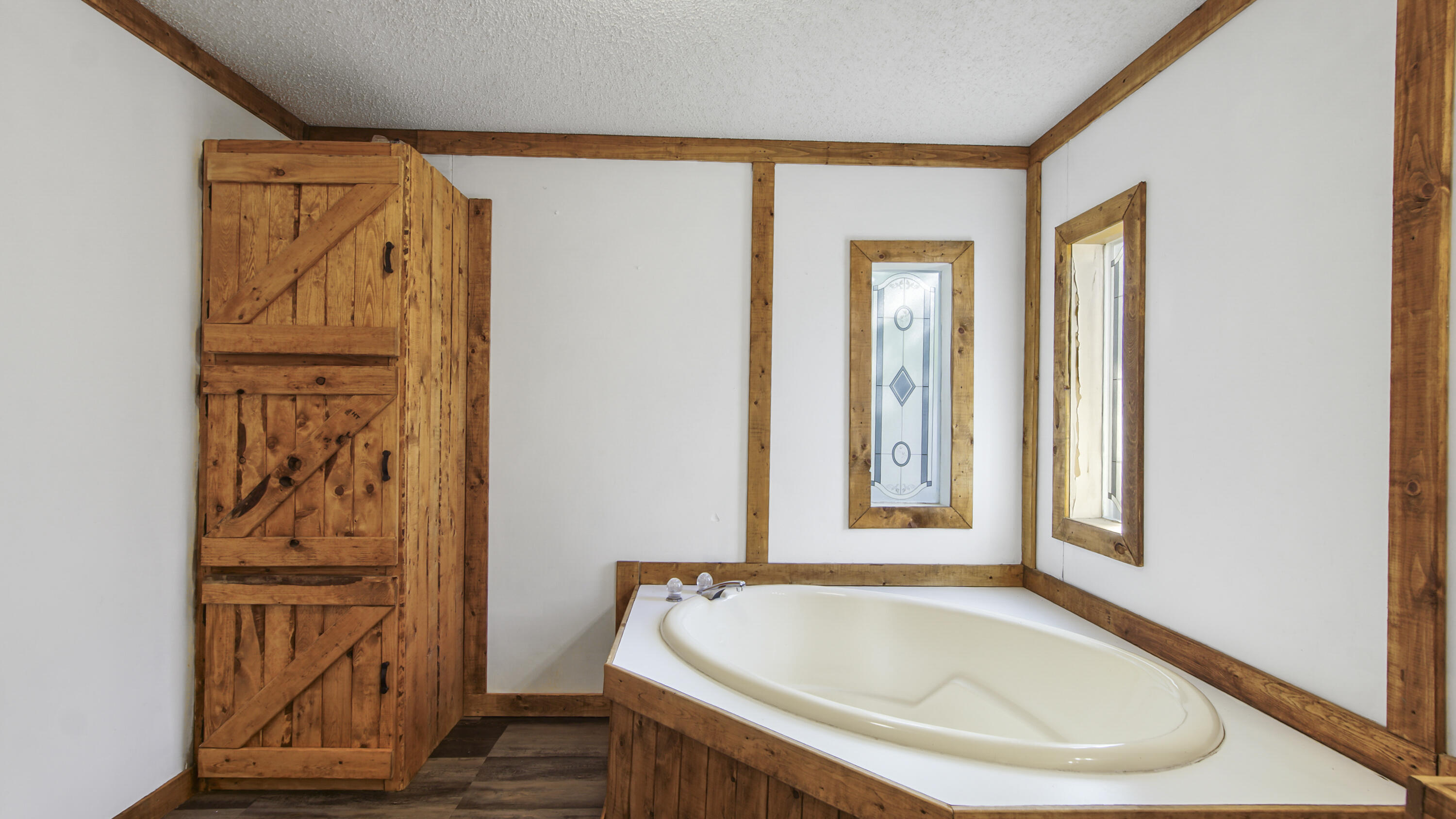 OAKWOOD HILLS UNIT 1 - Residential