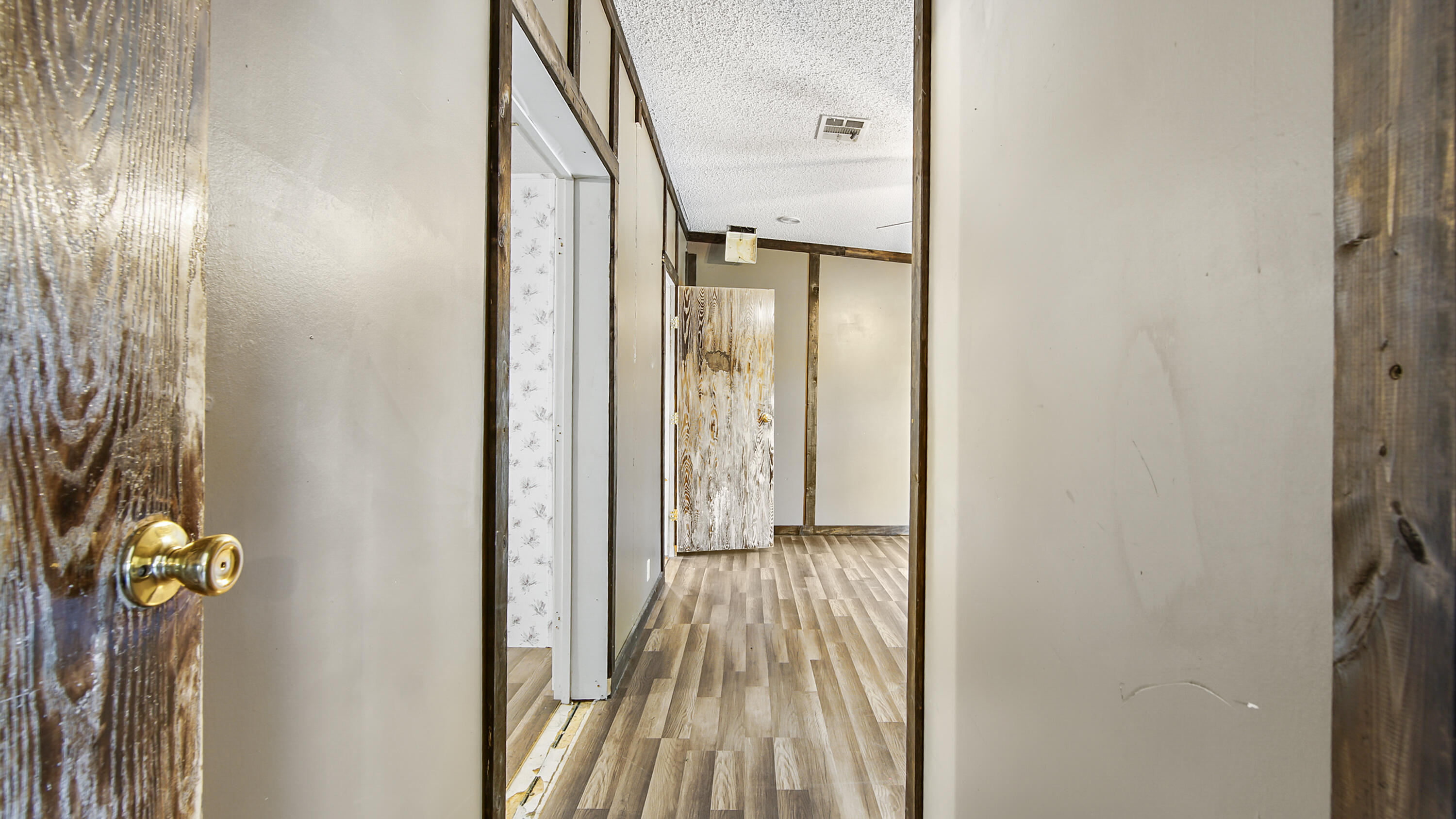 OAKWOOD HILLS UNIT 1 - Residential