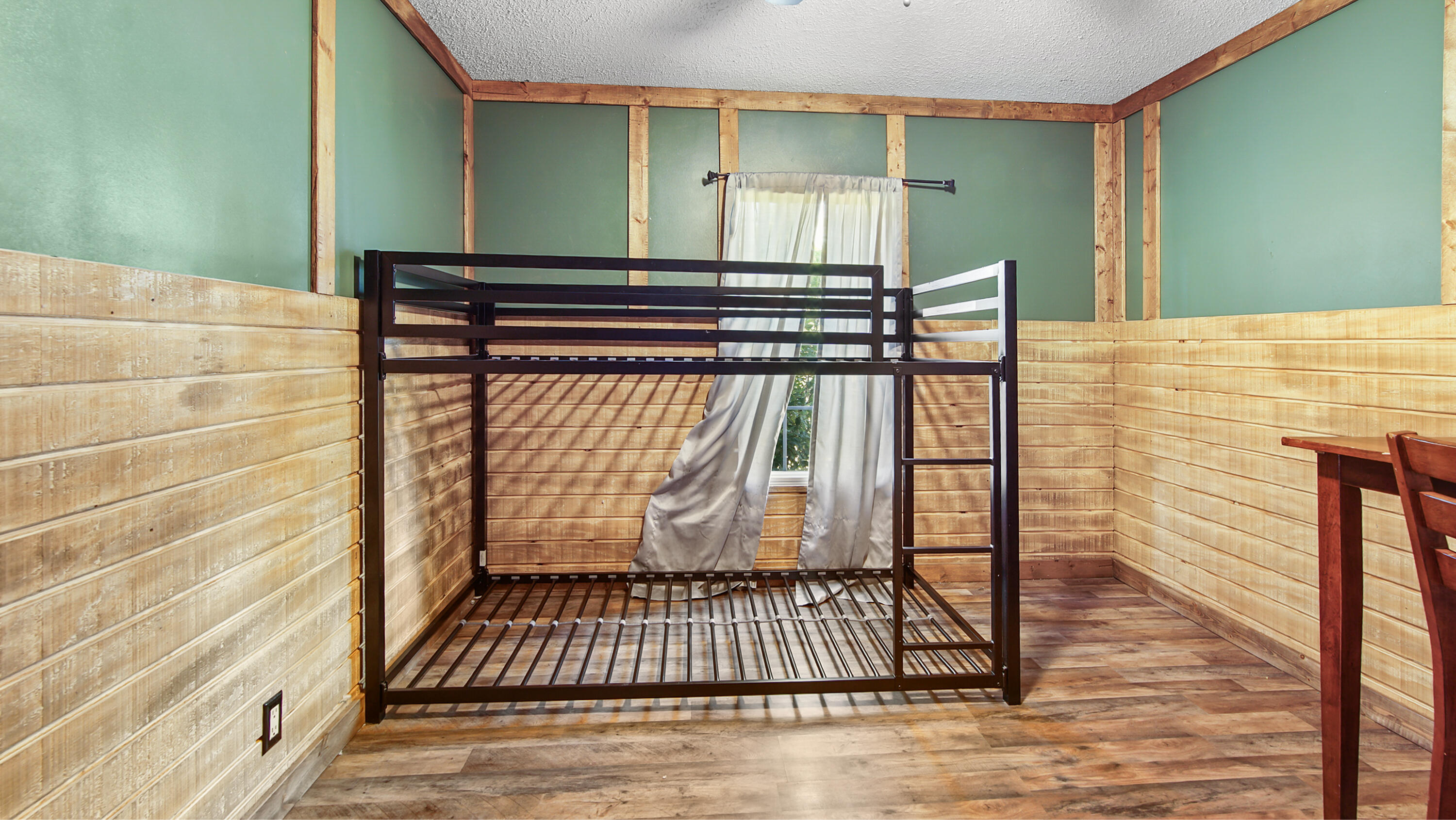 OAKWOOD HILLS UNIT 1 - Residential