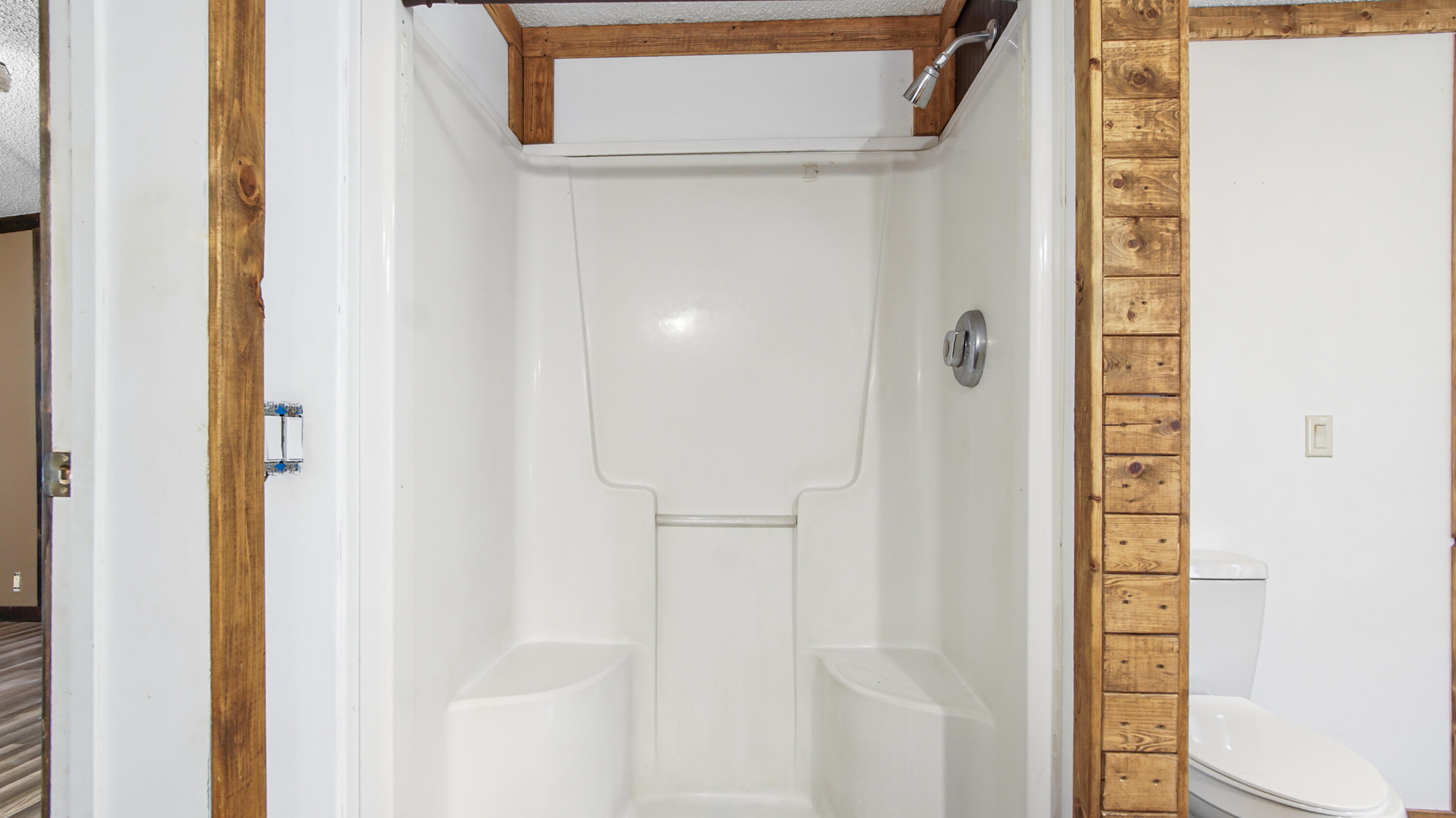 OAKWOOD HILLS UNIT 1 - Residential