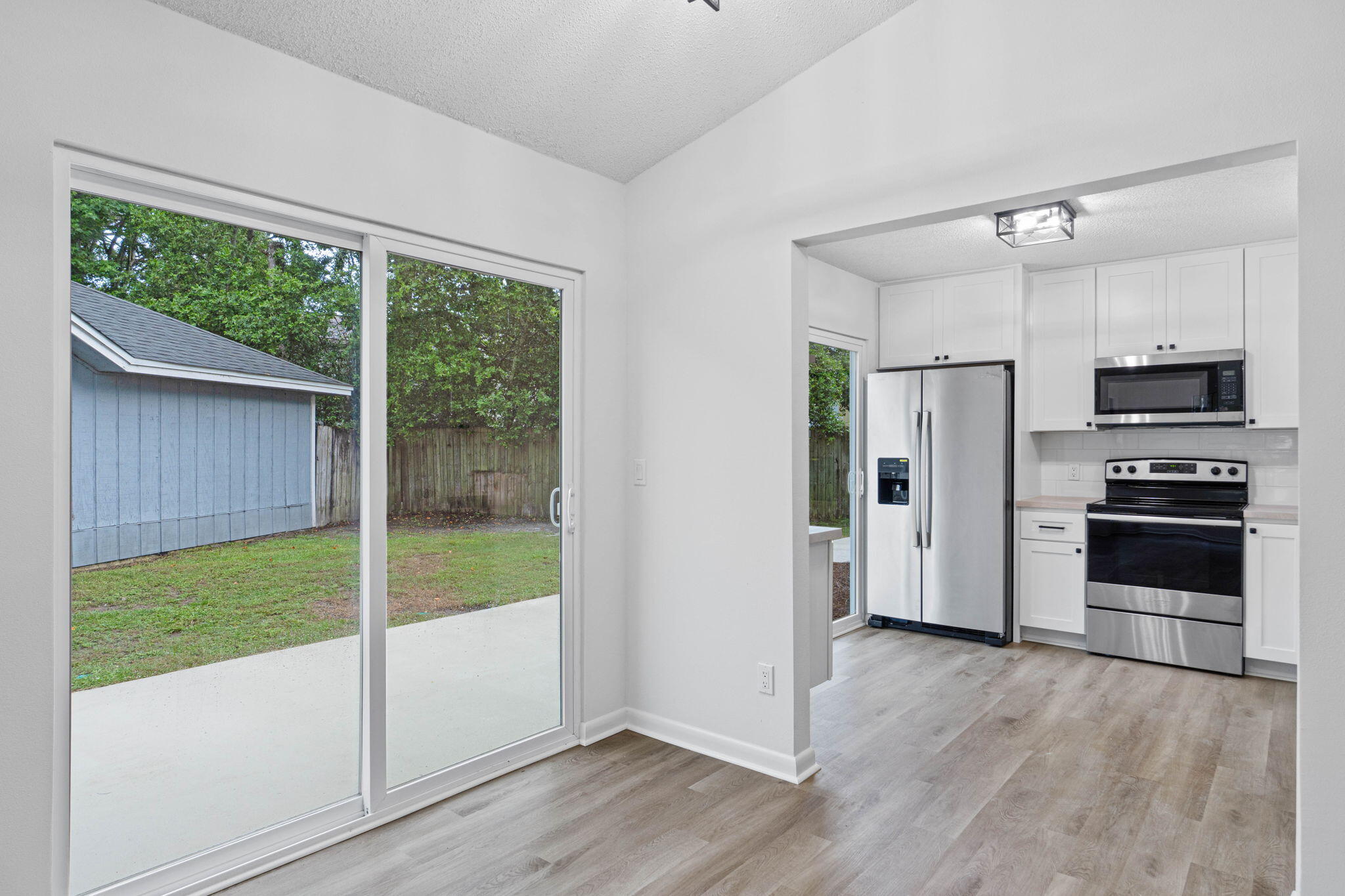 HIDDEN TRAILS PH 1 - Residential