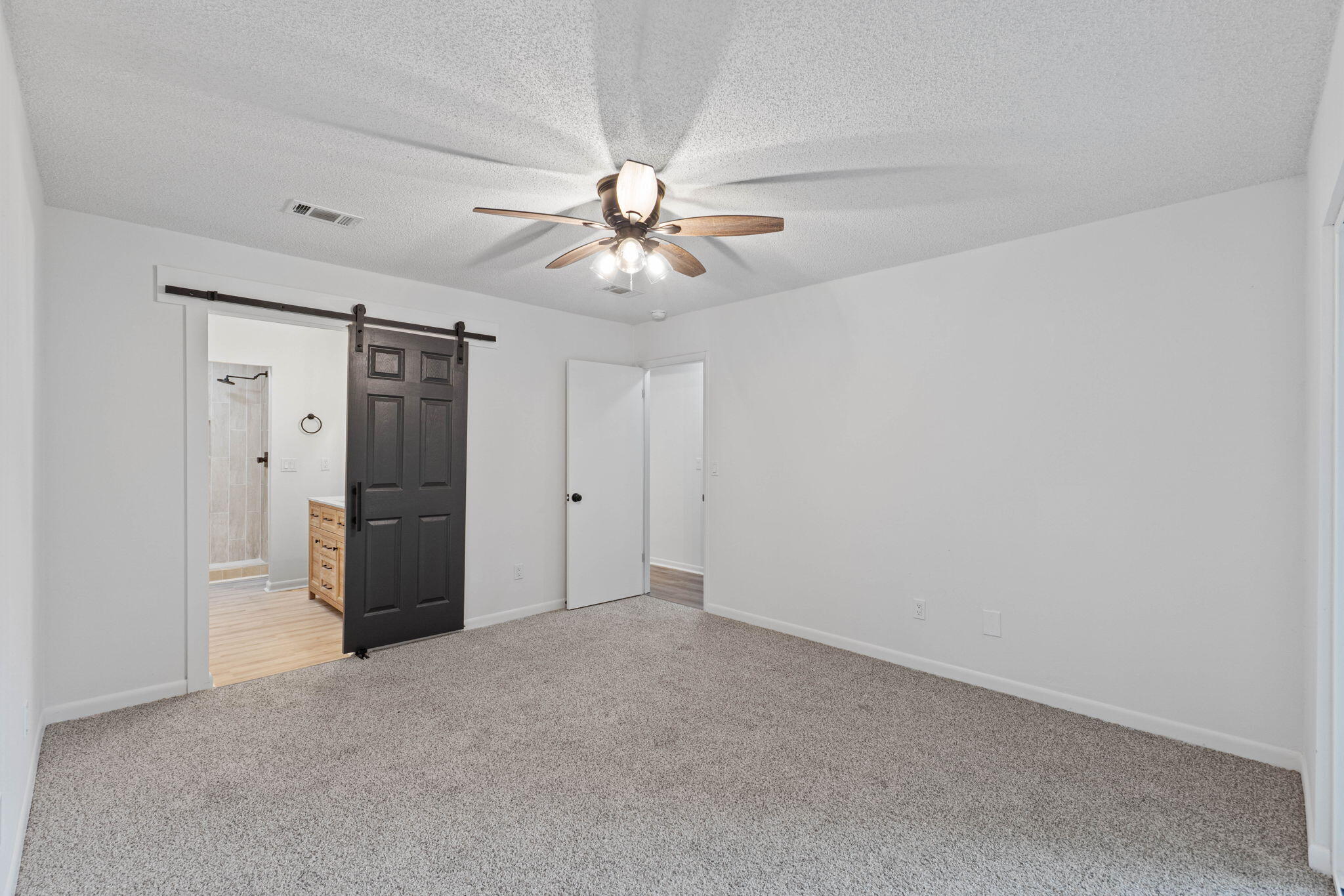 HIDDEN TRAILS PH 1 - Residential