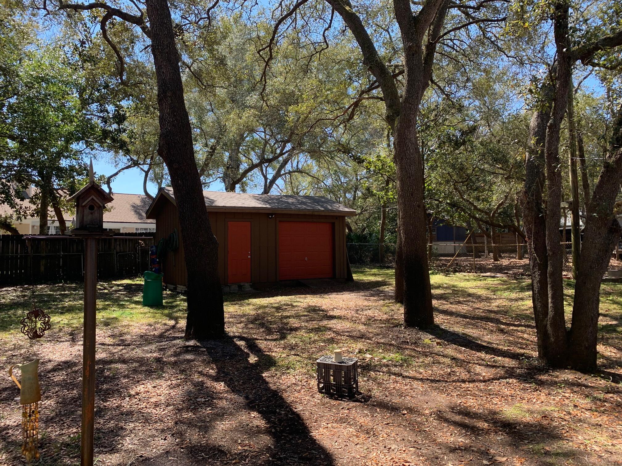 CALHOUN S/D TO DESTIN - Residential