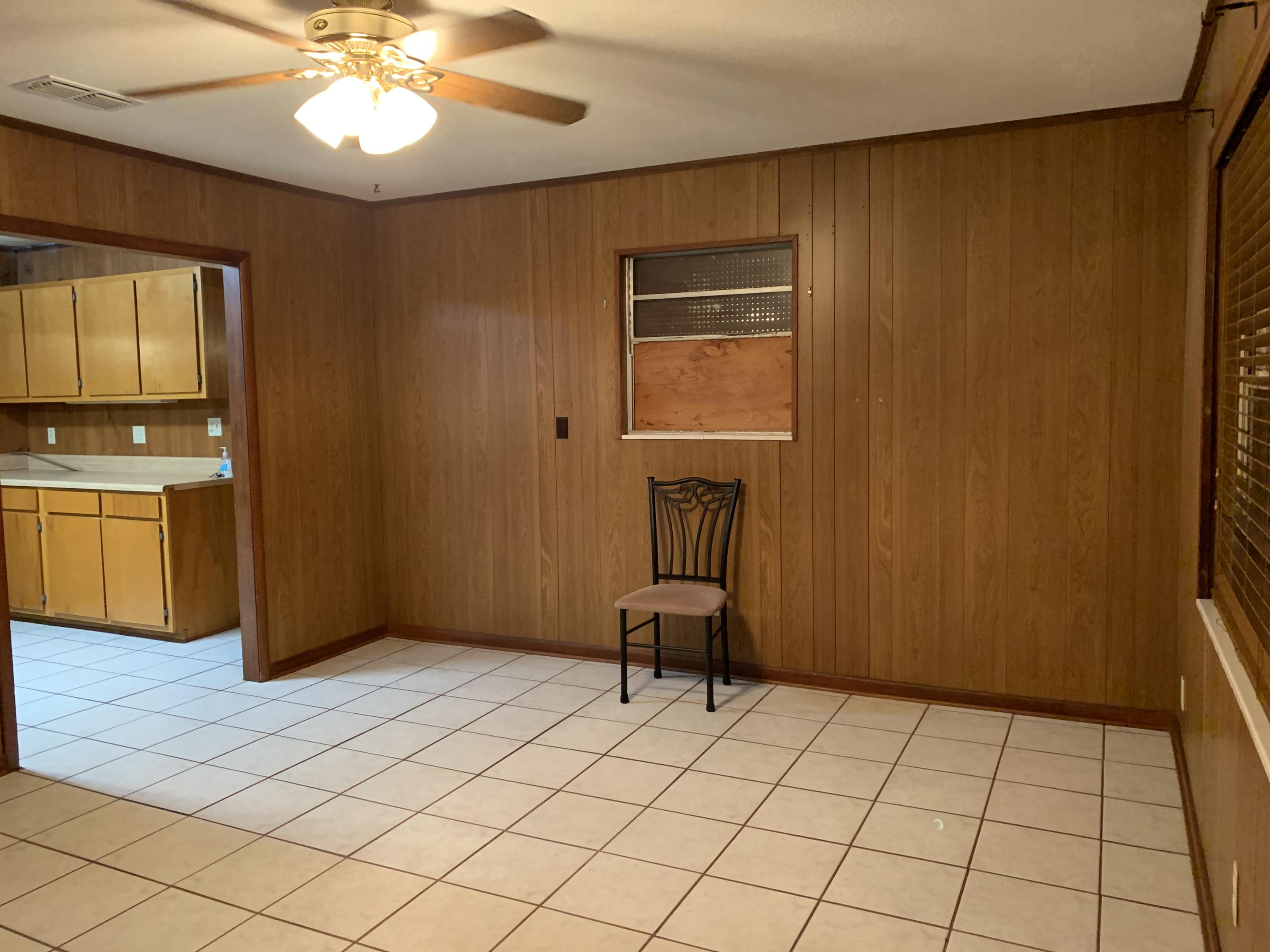 CALHOUN S/D TO DESTIN - Residential