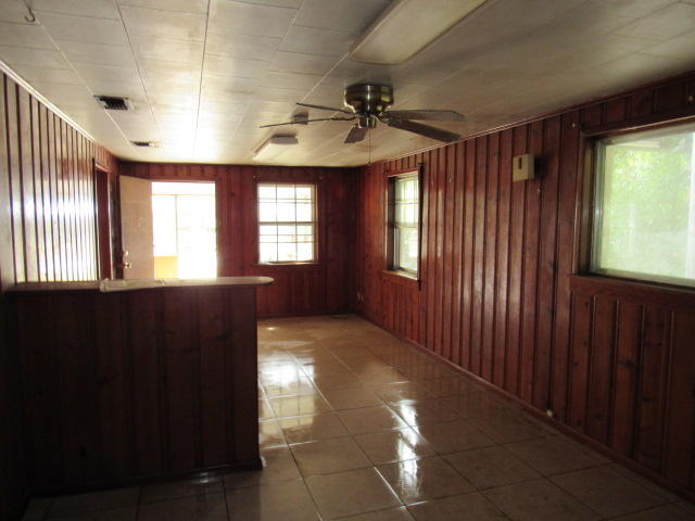 EDNEYS 2ND ADDN - Residential