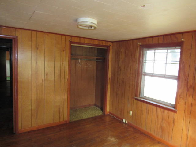 EDNEYS 2ND ADDN - Residential