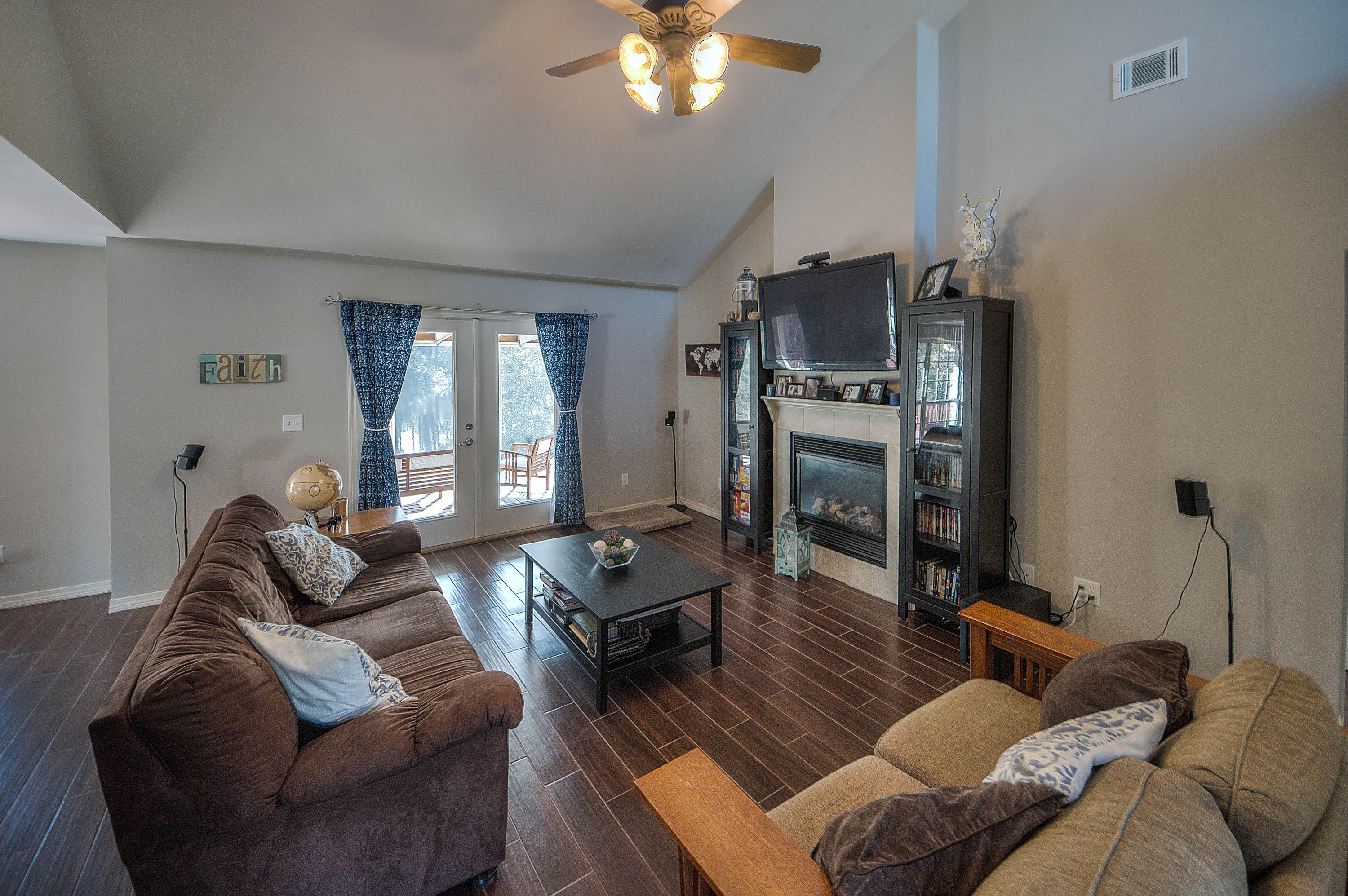 MACK BAYOU PARK - Residential