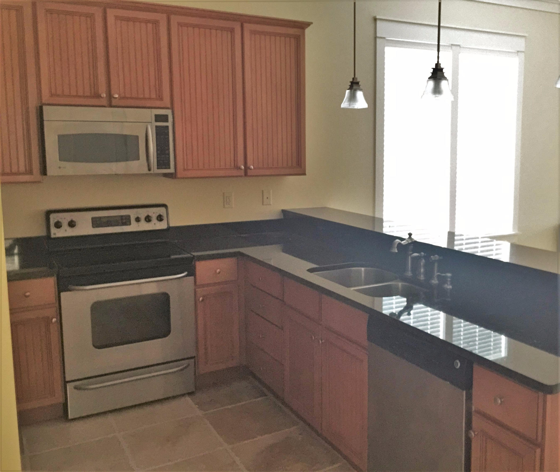 CARSON OAKS - Residential