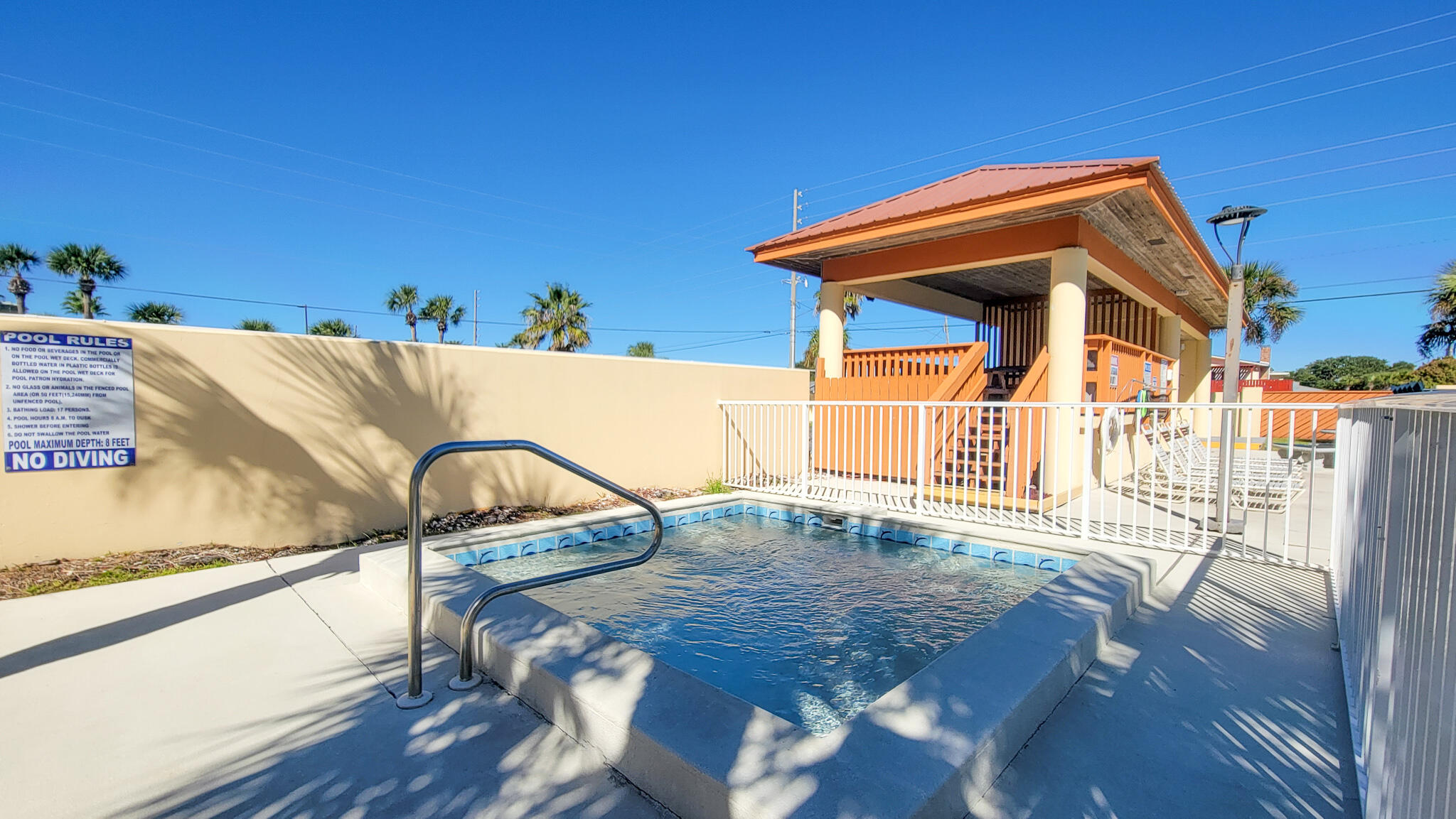 SURF DWELLER CONDO - Residential