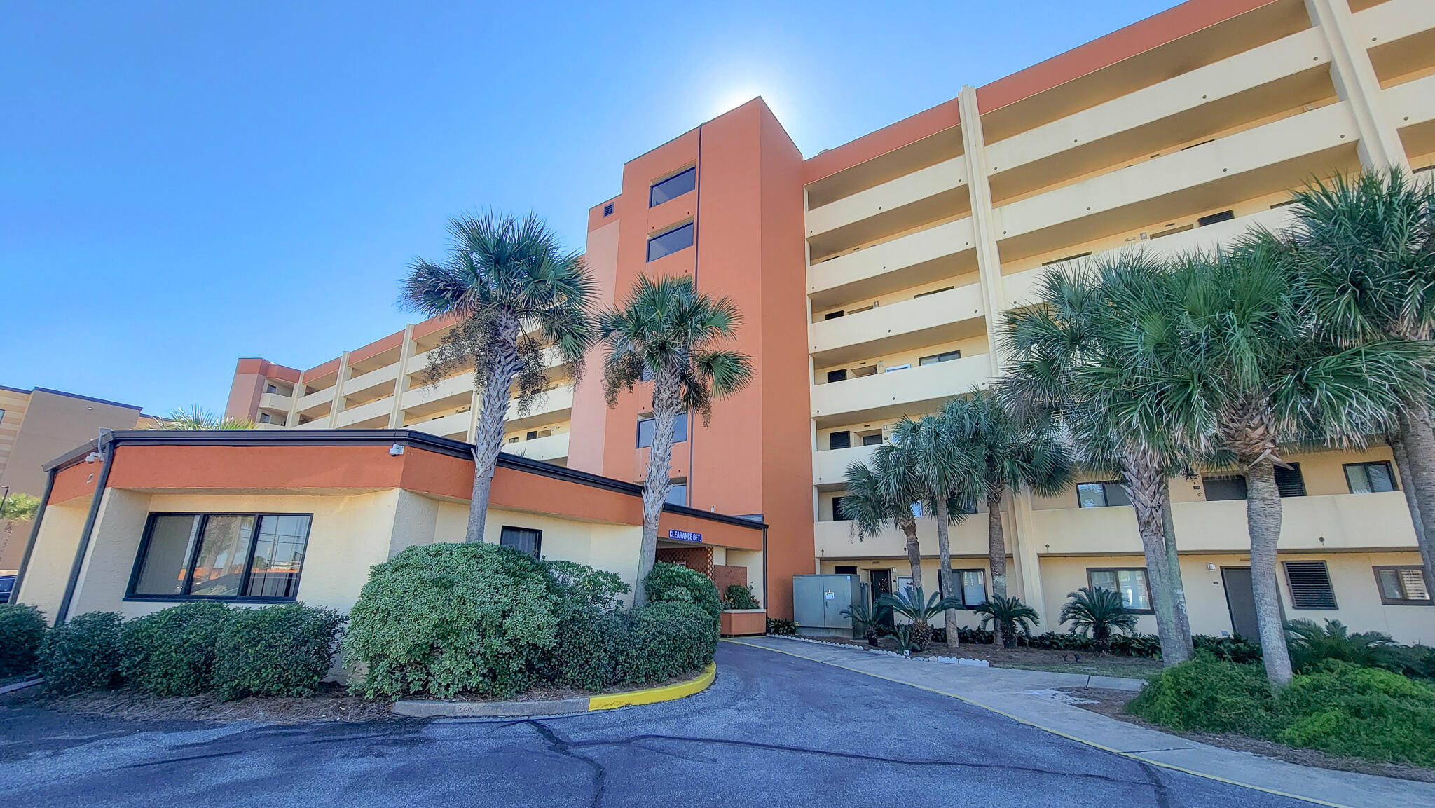 SURF DWELLER CONDO - Residential