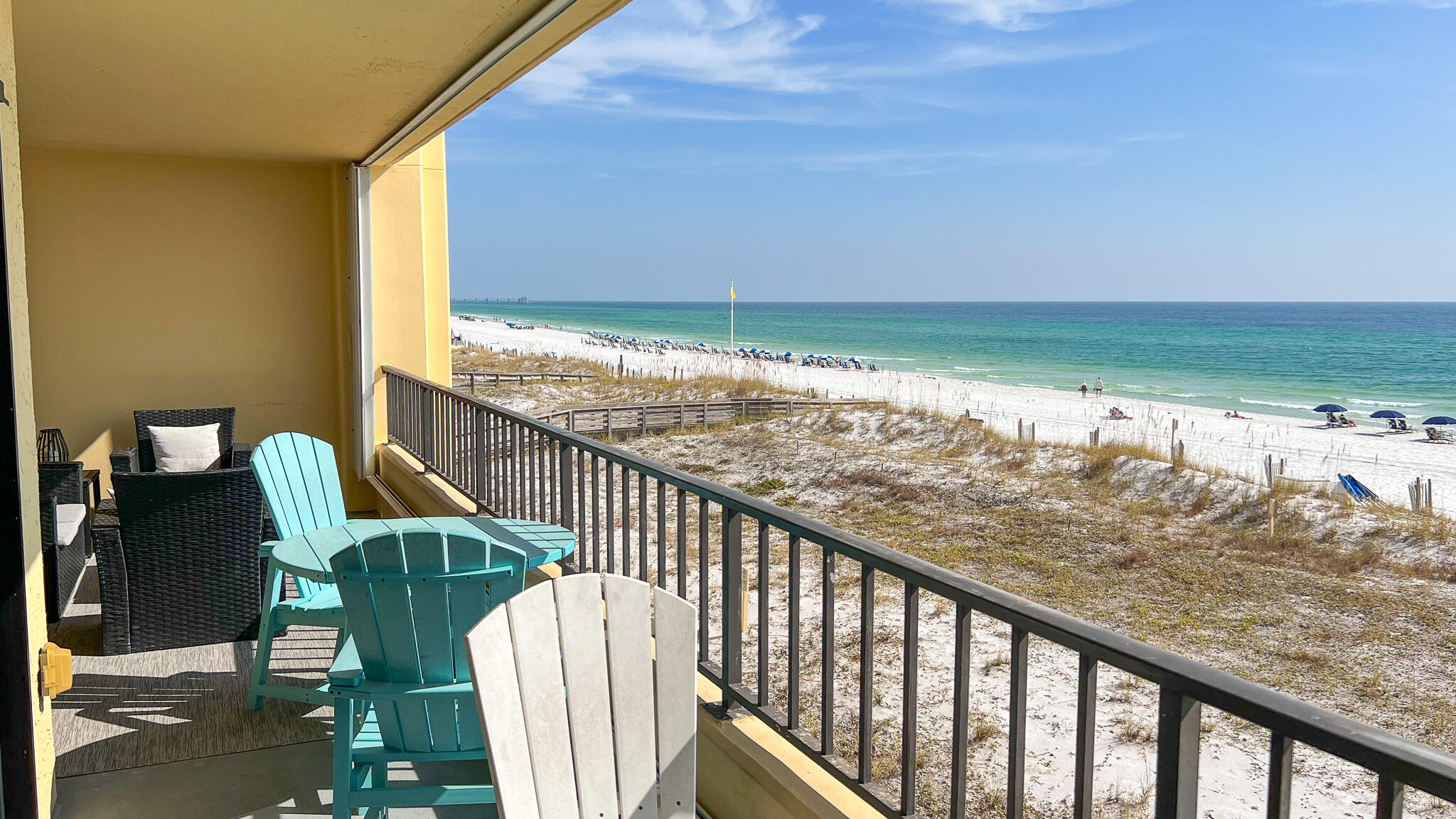 SURF DWELLER CONDO - Residential