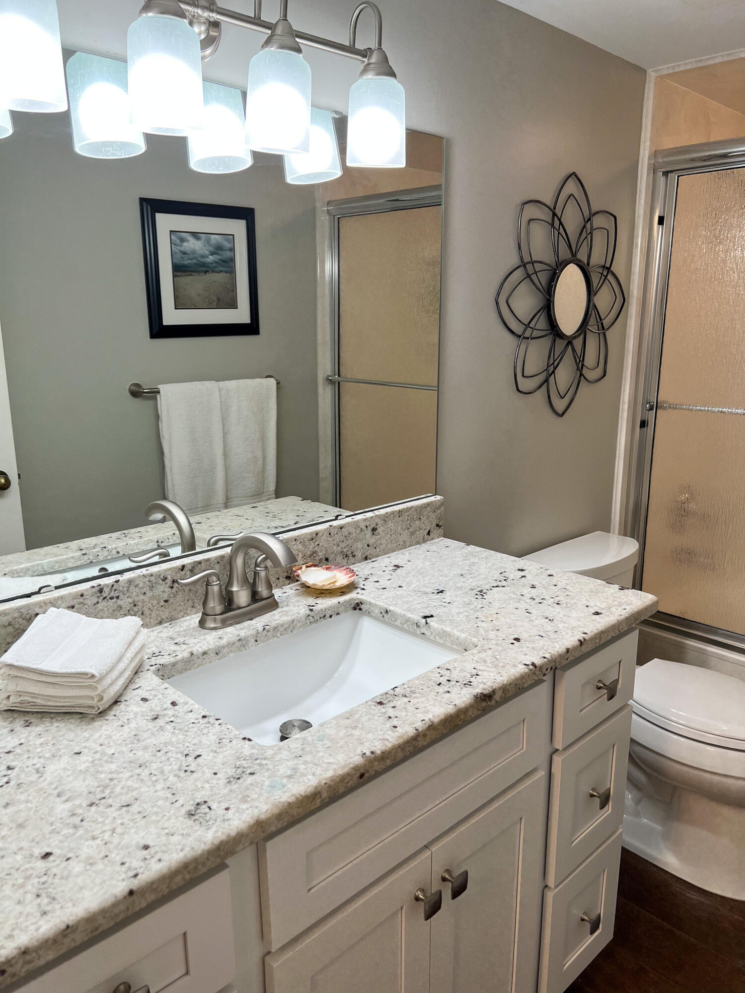 SURF DWELLER CONDO - Residential