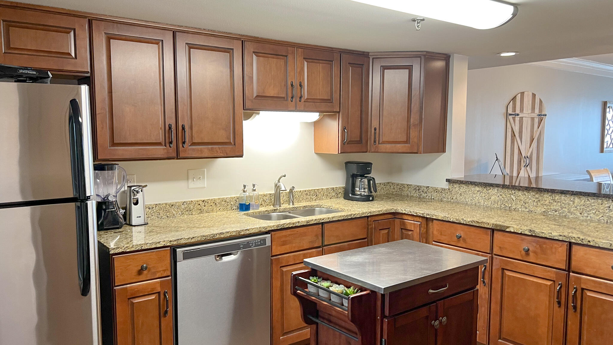 SURF DWELLER CONDO - Residential