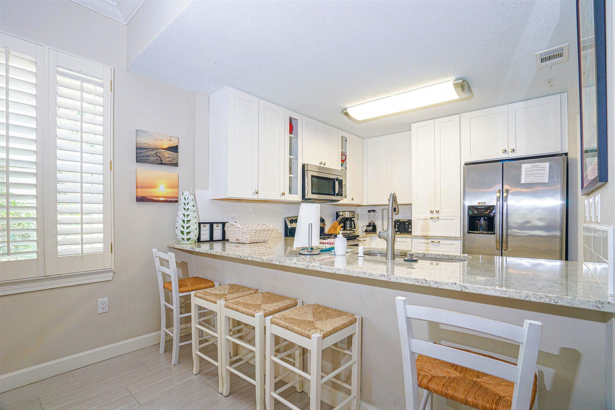 INN AT BLUE MOUNTAIN BEACH - Residential