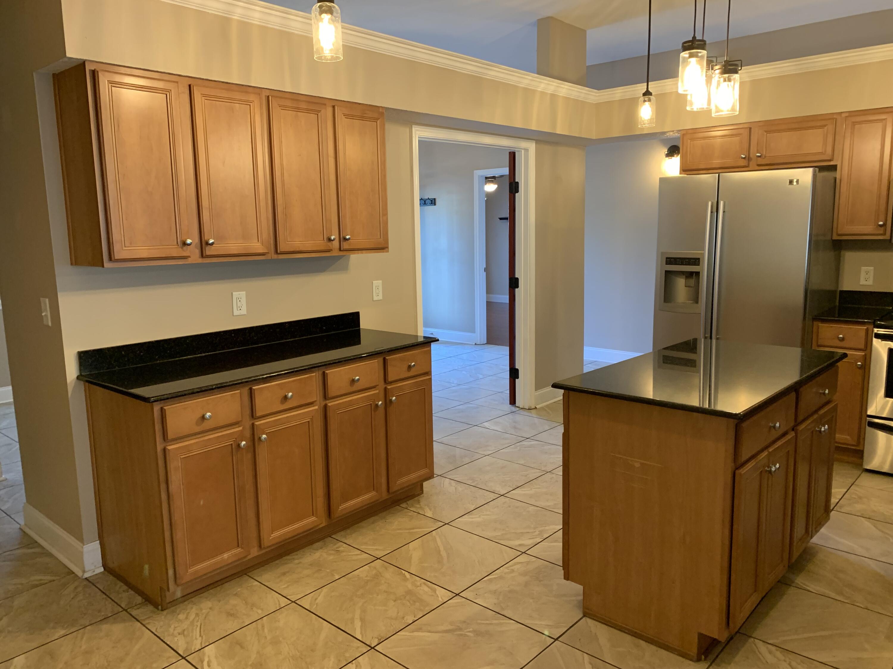 BRIDGEPORT COLONY - Residential Lease