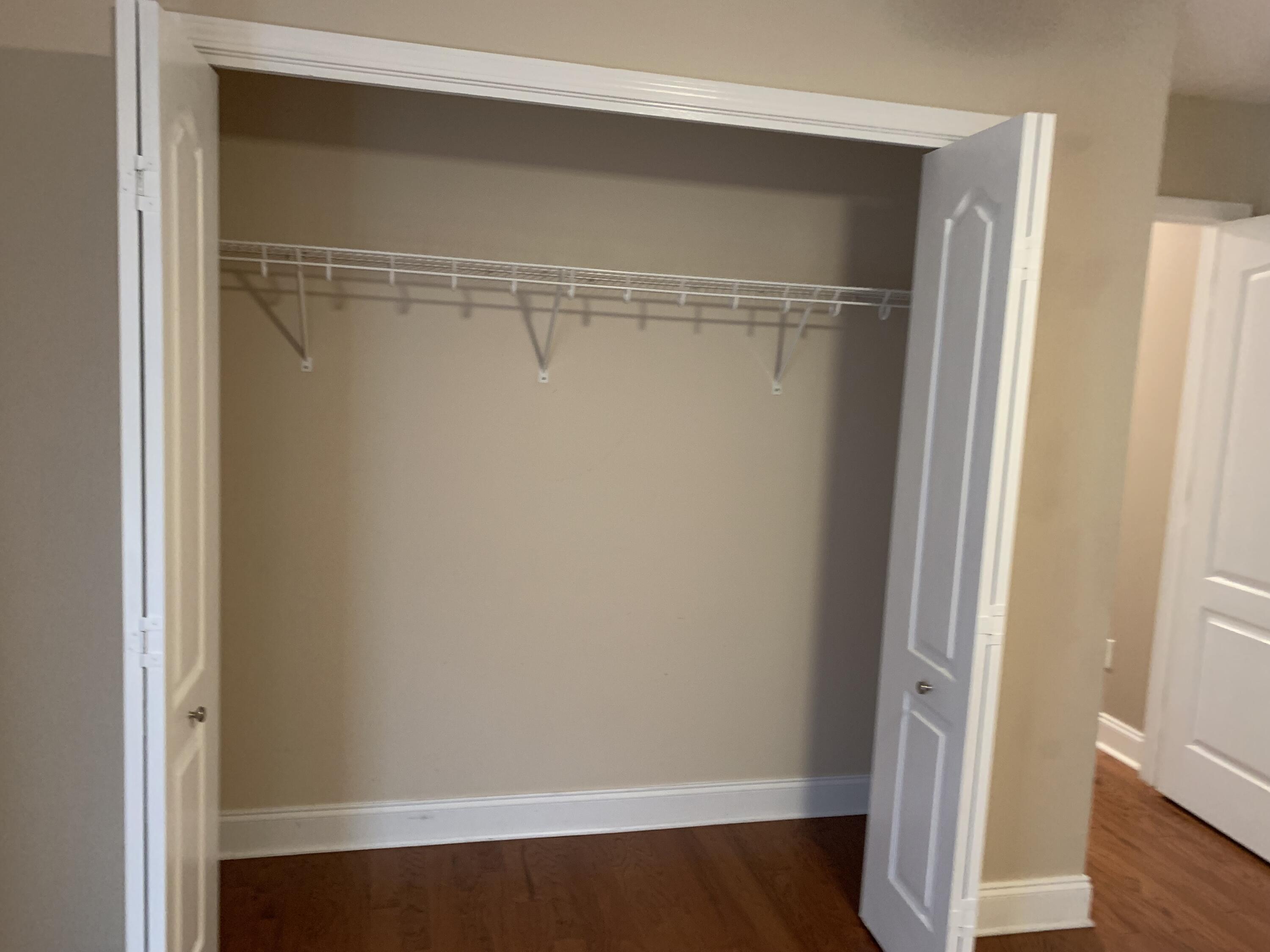 BRIDGEPORT COLONY - Residential Lease