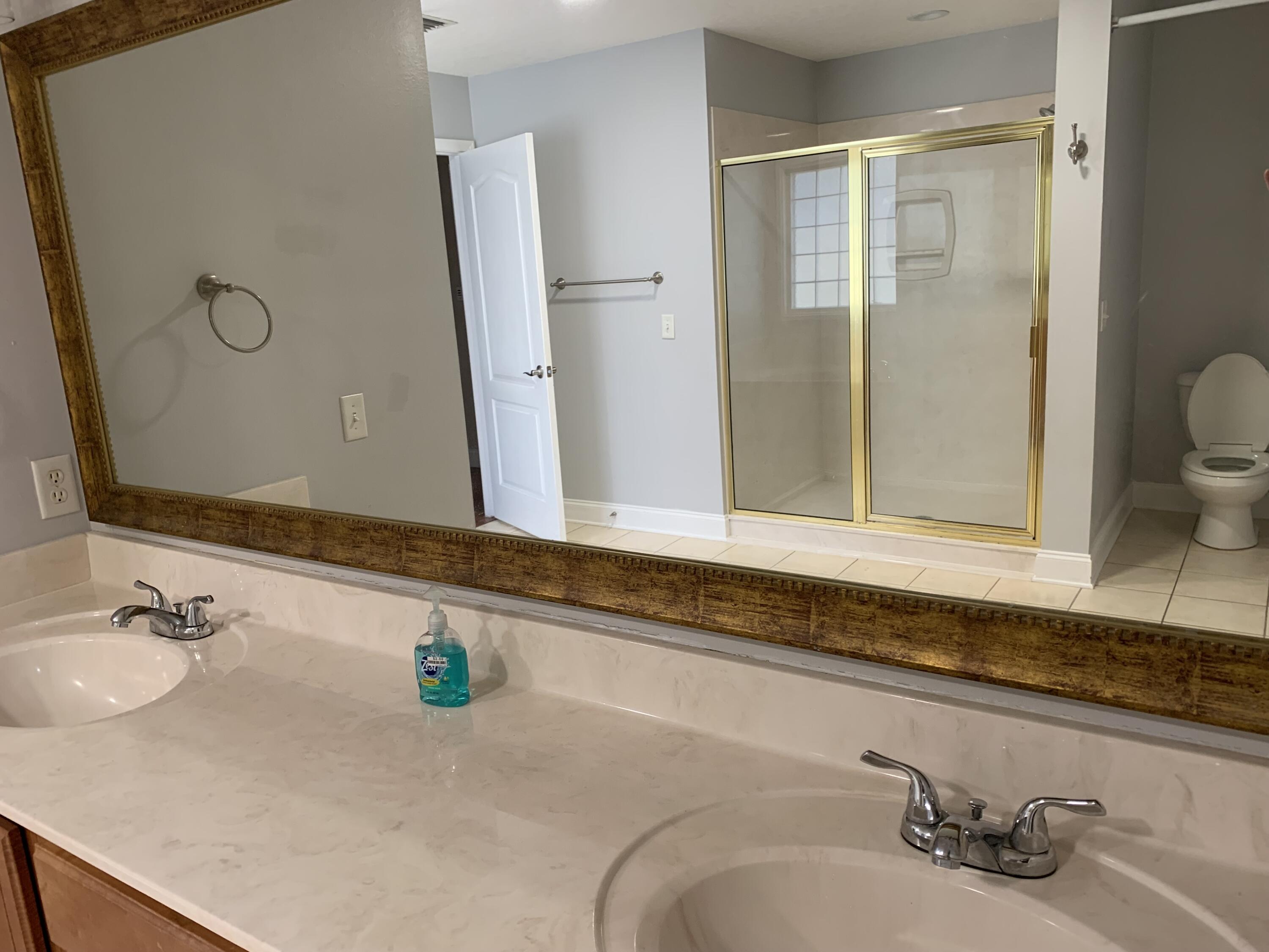 BRIDGEPORT COLONY - Residential Lease