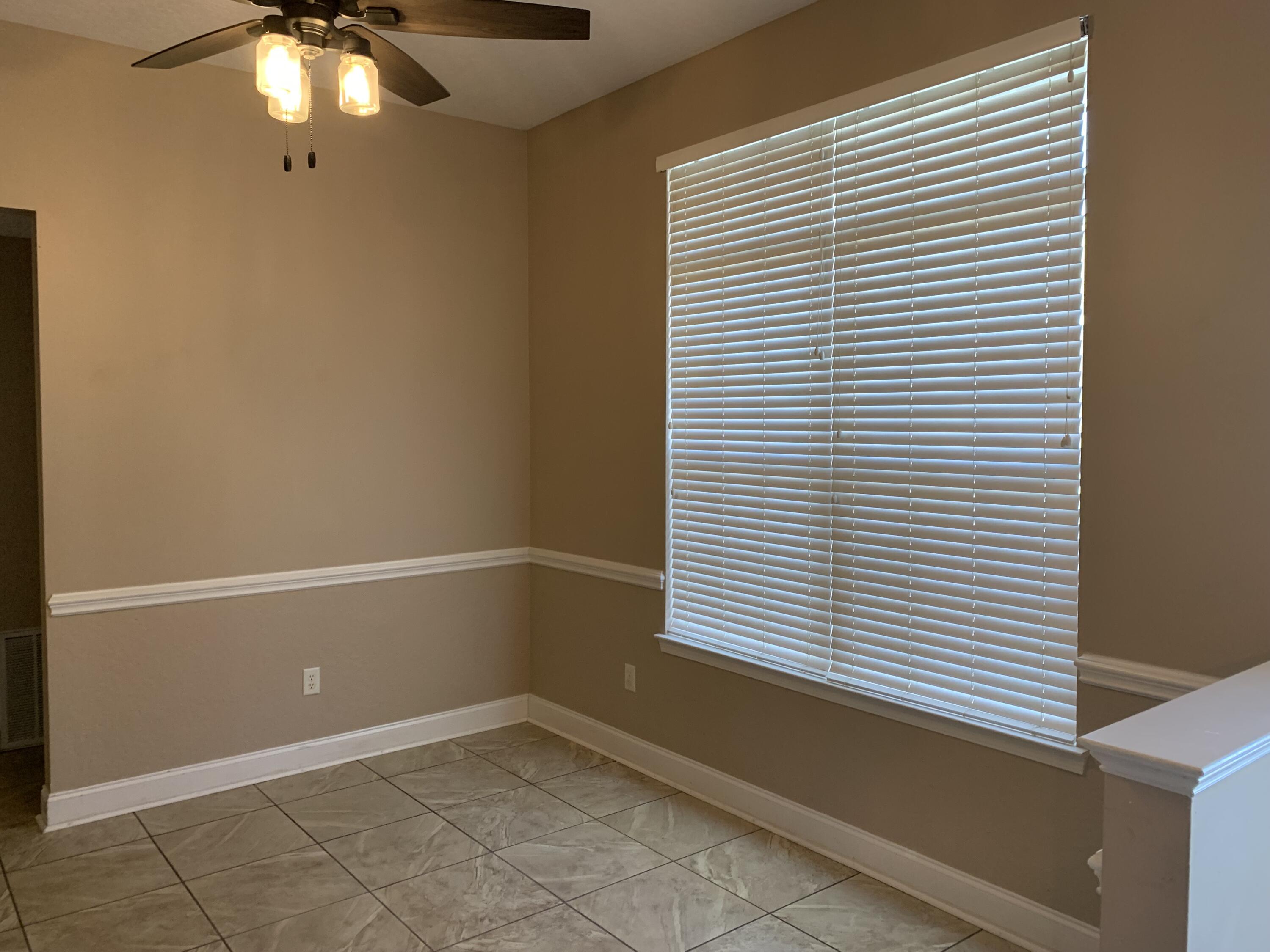 BRIDGEPORT COLONY - Residential Lease