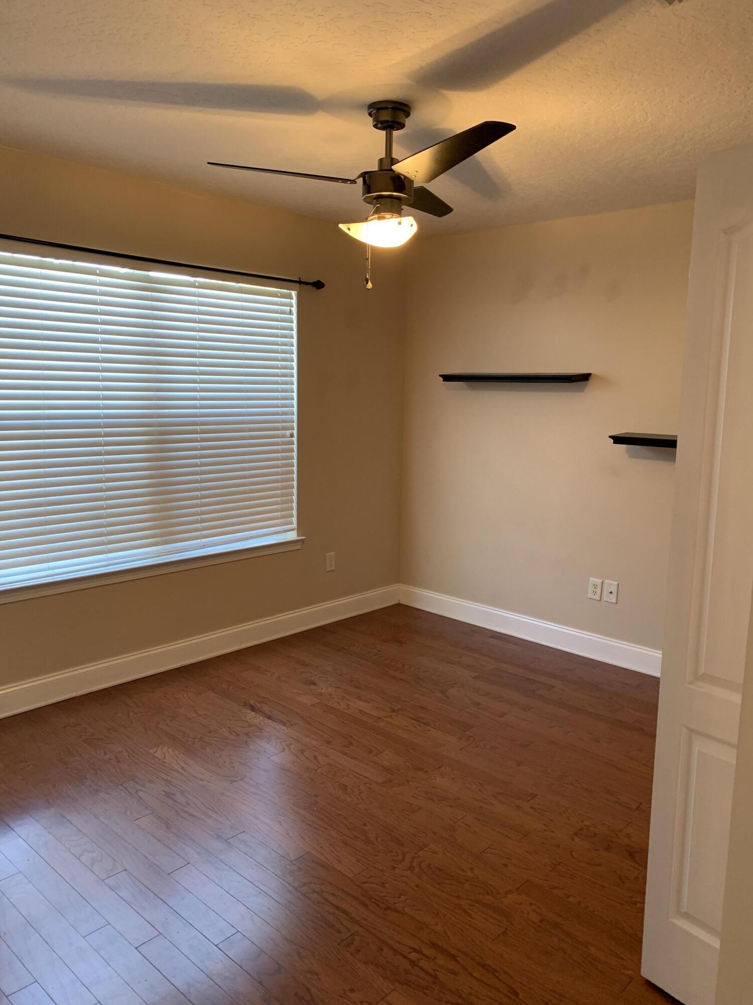 BRIDGEPORT COLONY - Residential Lease