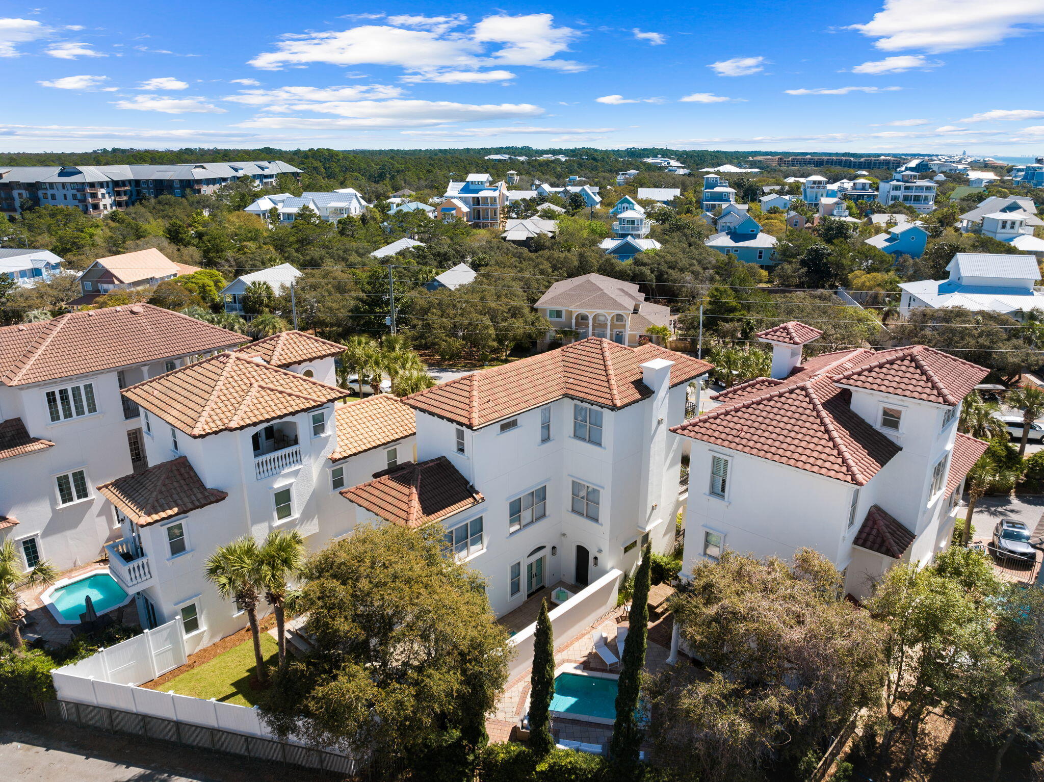PALMEIRA VILLAS - Residential