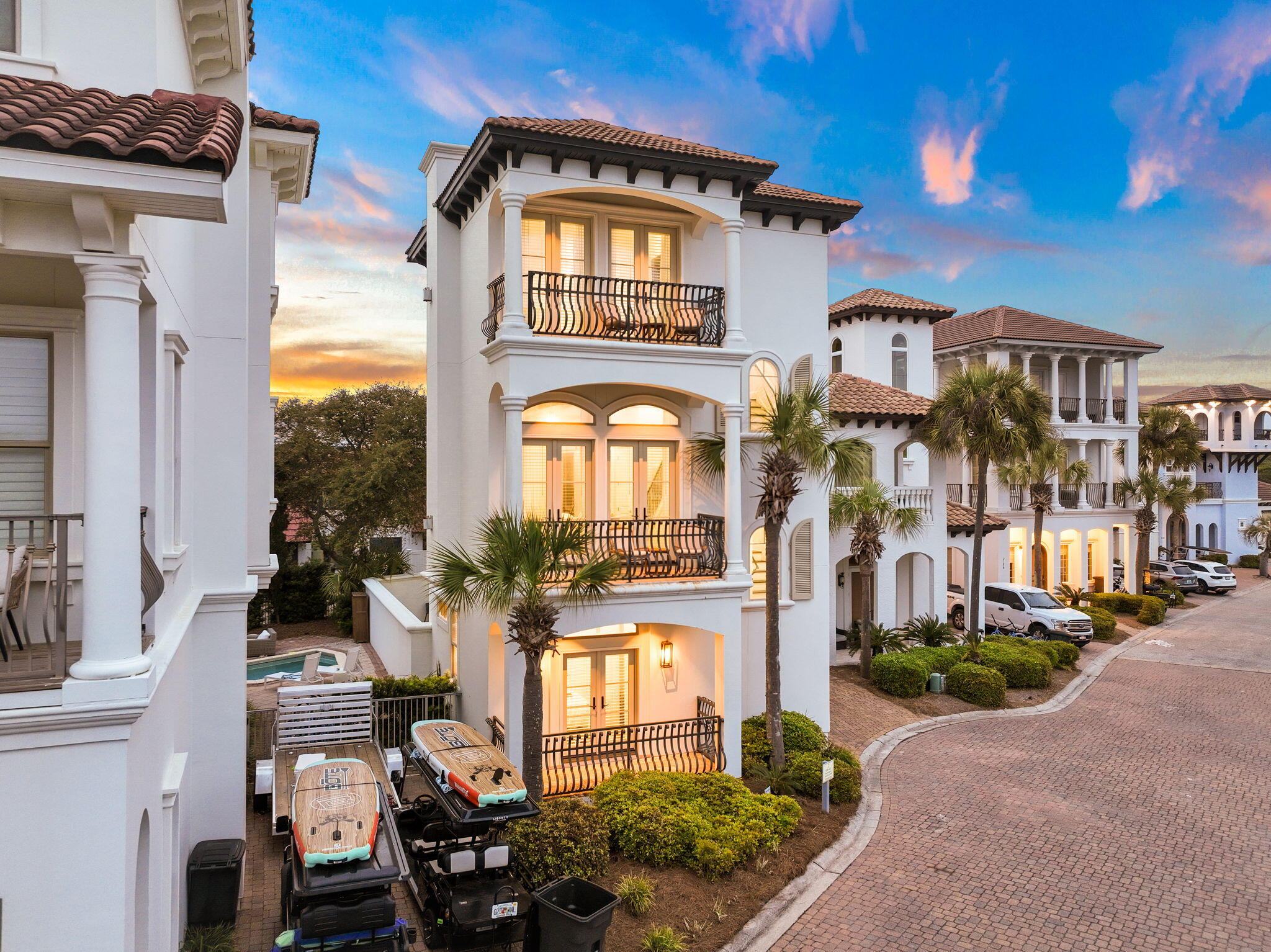 PALMEIRA VILLAS - Residential