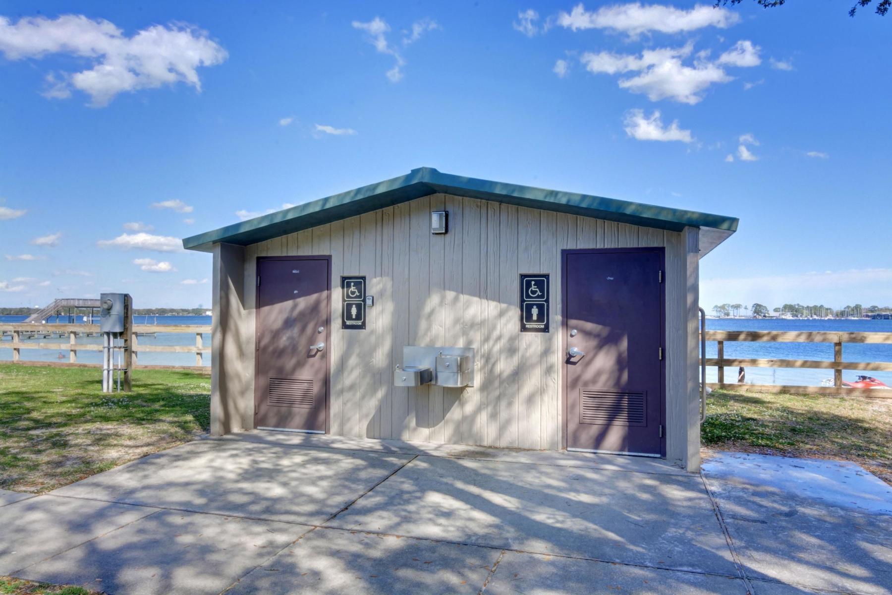 GARNIER BEACH - Residential