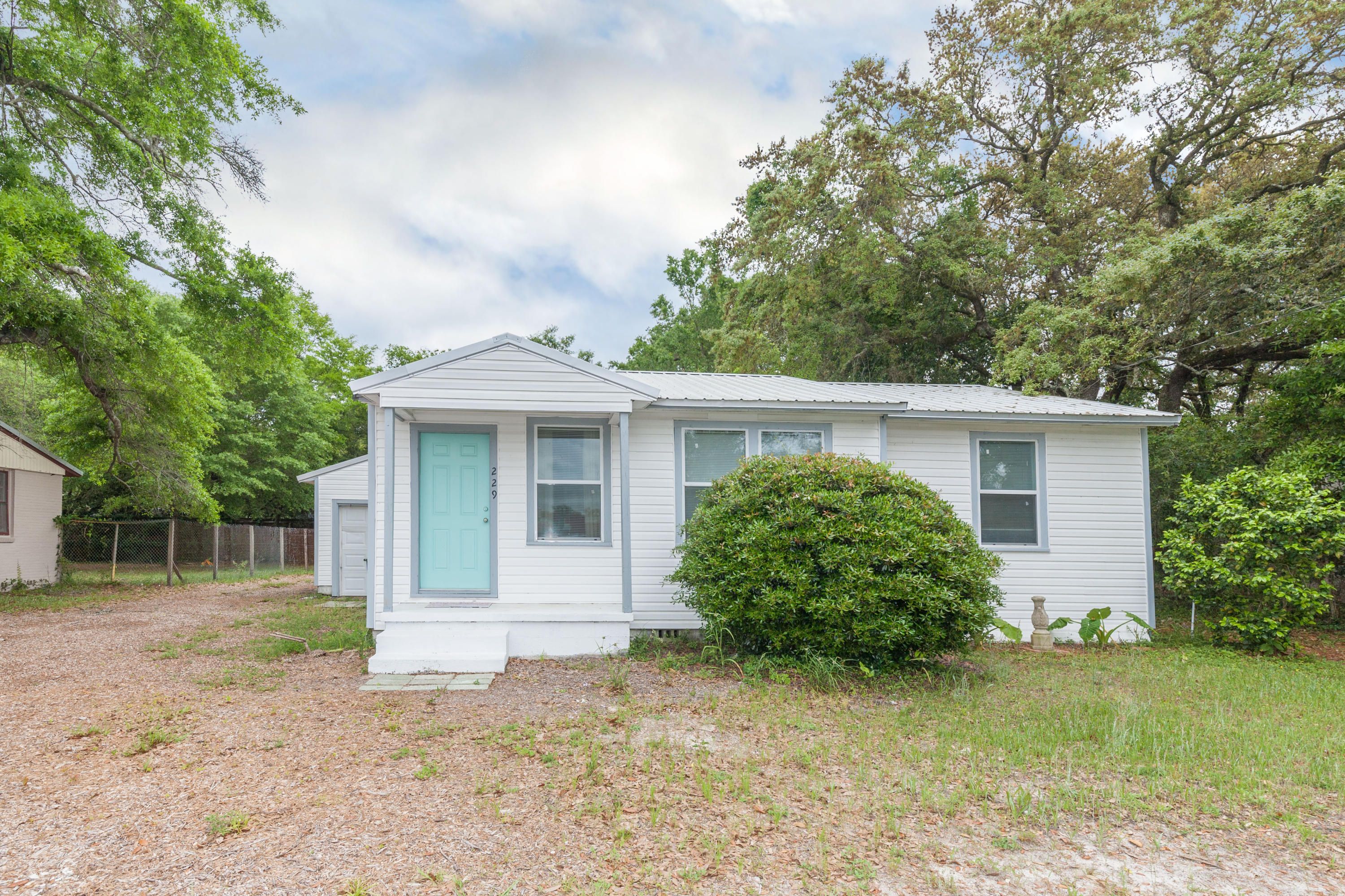 GARNIER BEACH - Residential