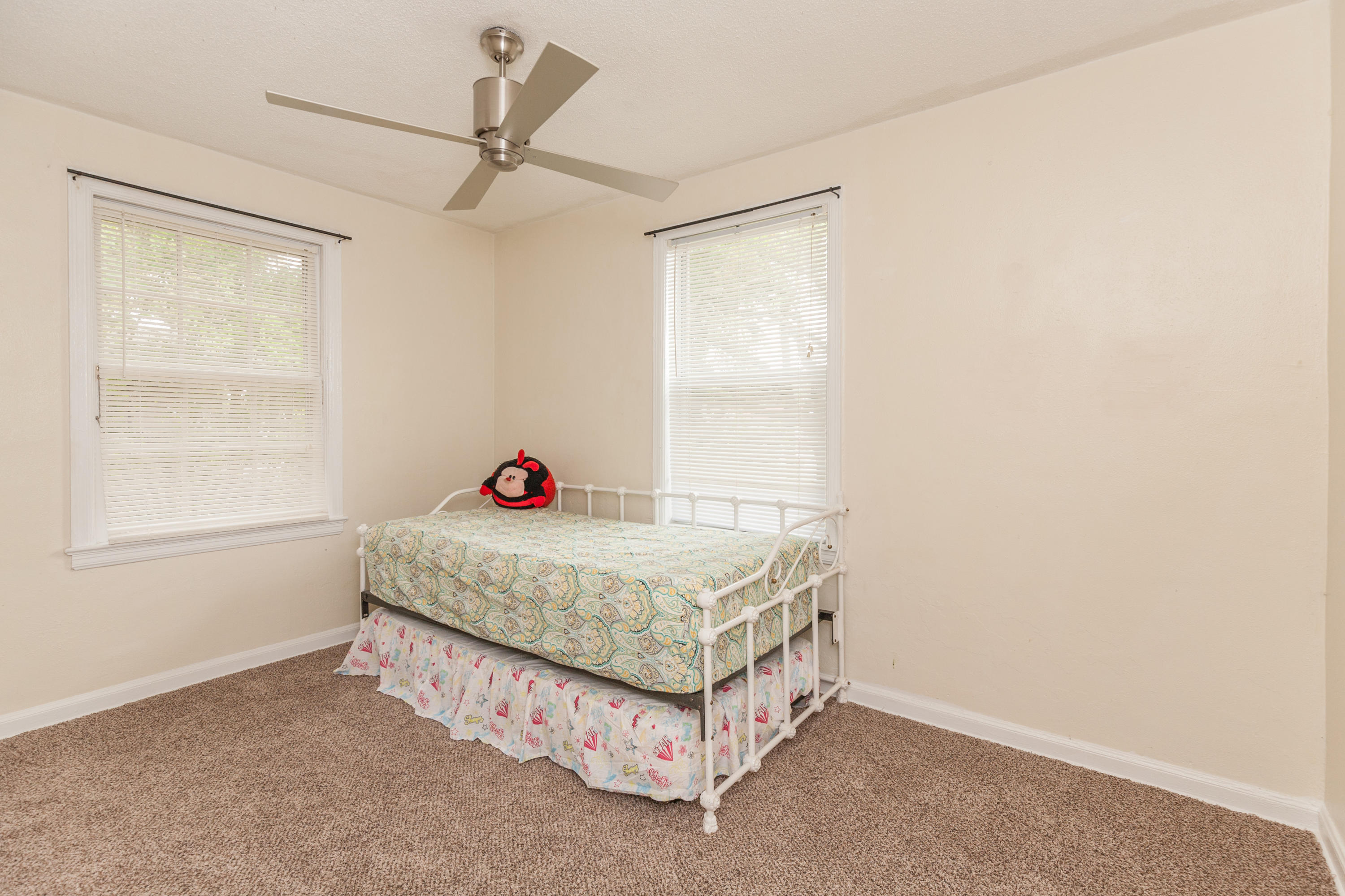 GARNIER BEACH - Residential