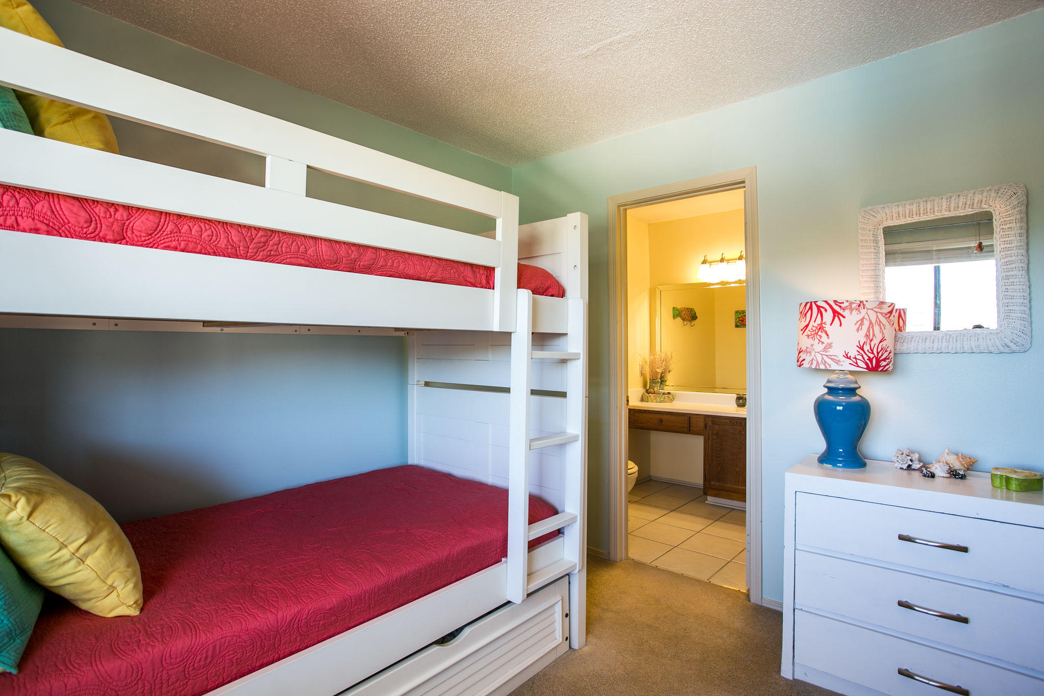 SANDPRINTS CONDO - Residential