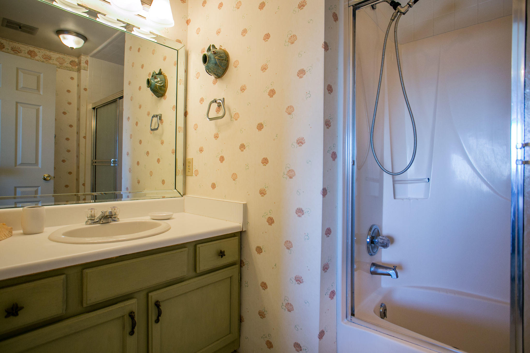 SANDPRINTS CONDO - Residential