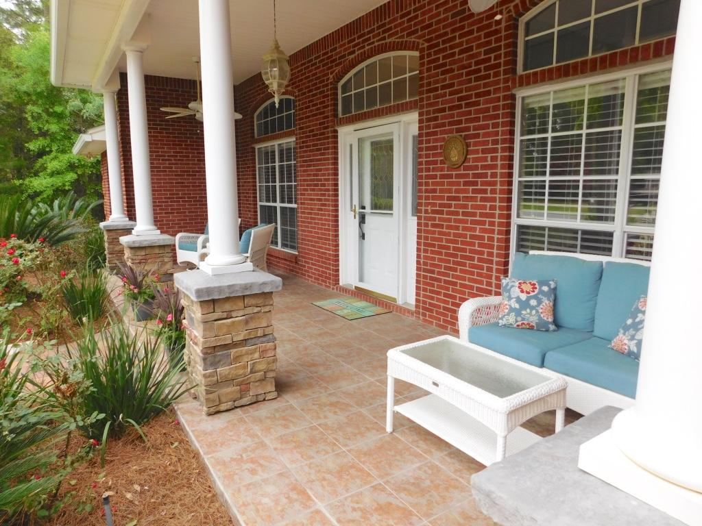 ROCKY BAYOU ESTATES 09 - Residential