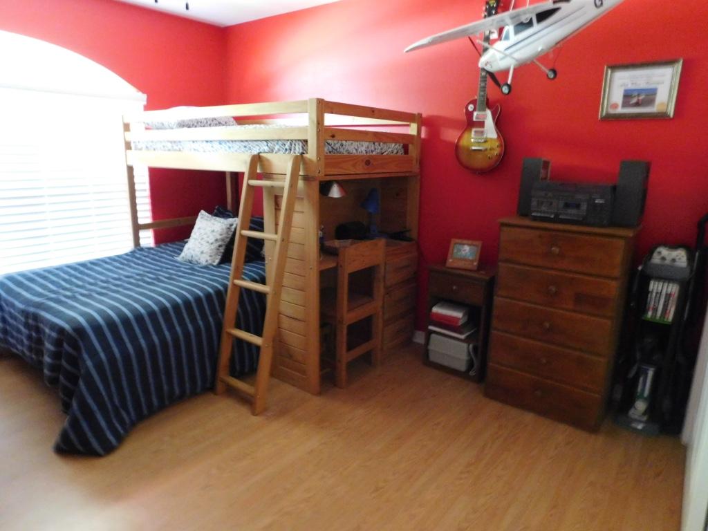 ROCKY BAYOU ESTATES 09 - Residential