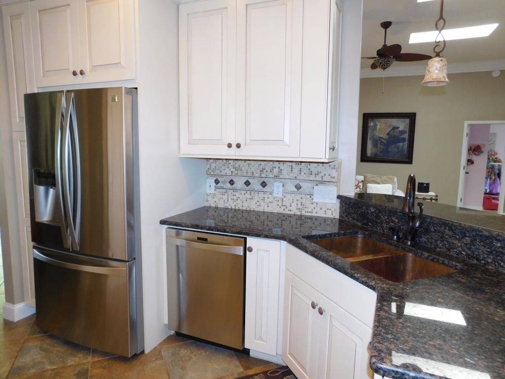 ROCKY BAYOU ESTATES 09 - Residential