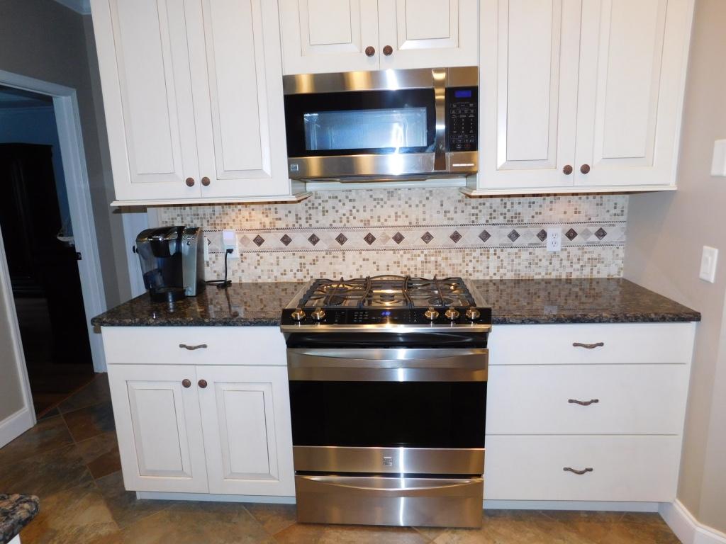 ROCKY BAYOU ESTATES 09 - Residential