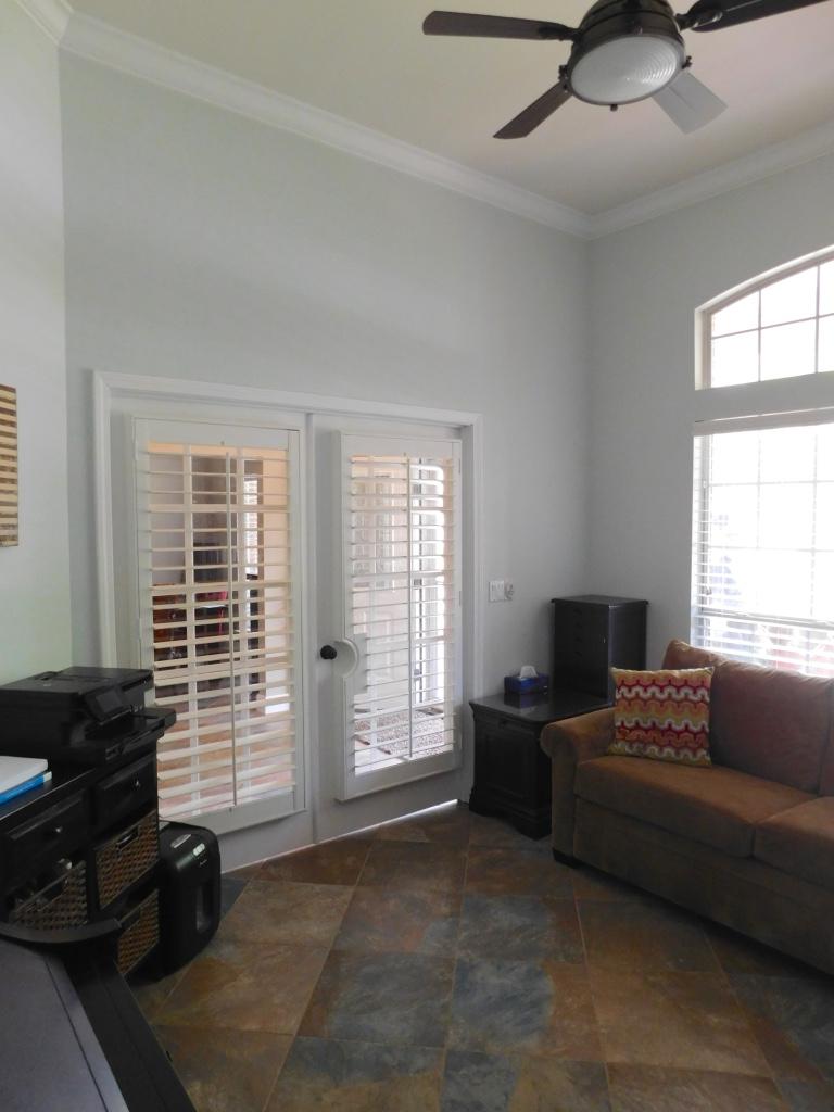 ROCKY BAYOU ESTATES 09 - Residential