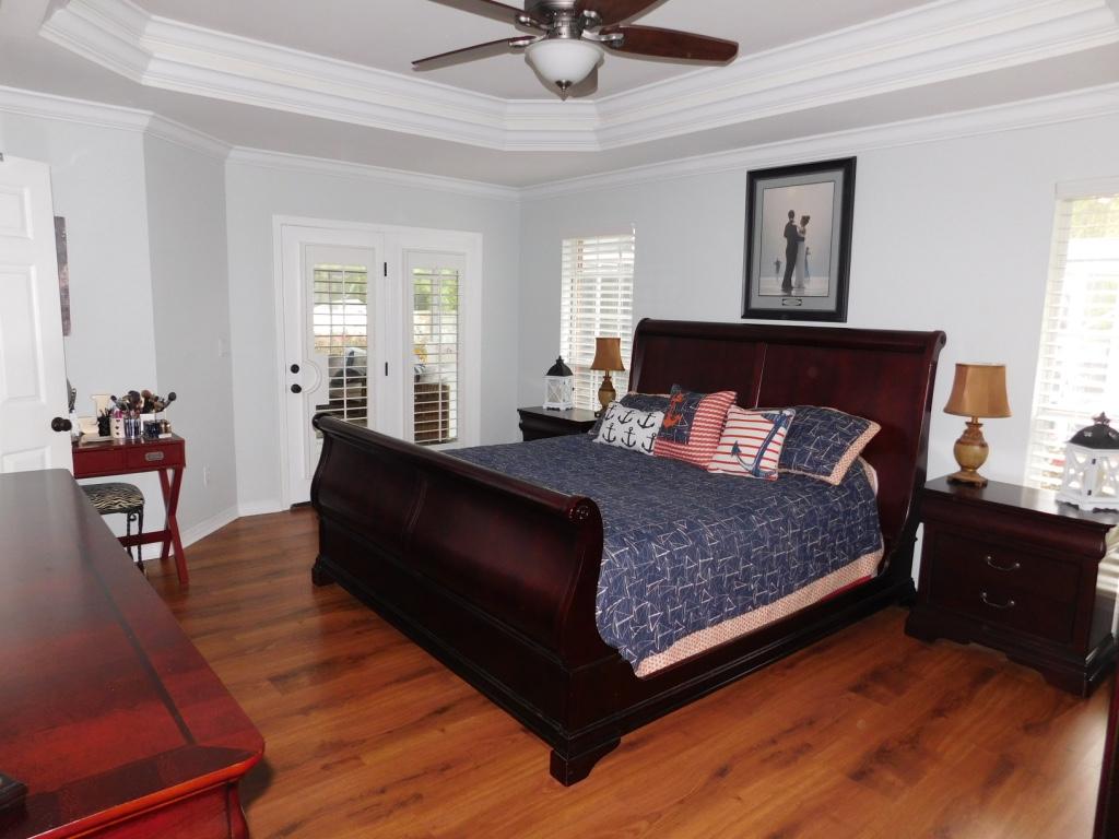 ROCKY BAYOU ESTATES 09 - Residential