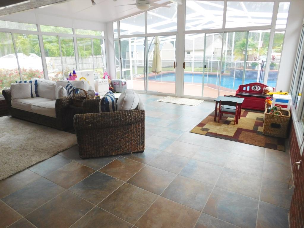 ROCKY BAYOU ESTATES 09 - Residential