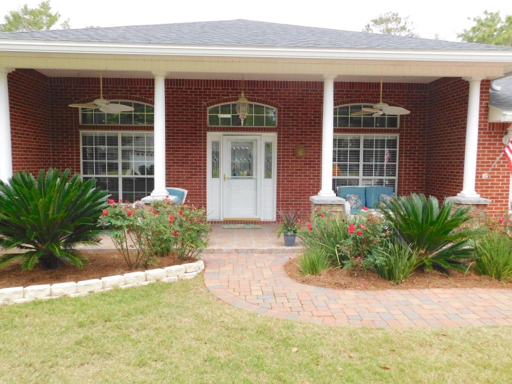 ROCKY BAYOU ESTATES 09 - Residential