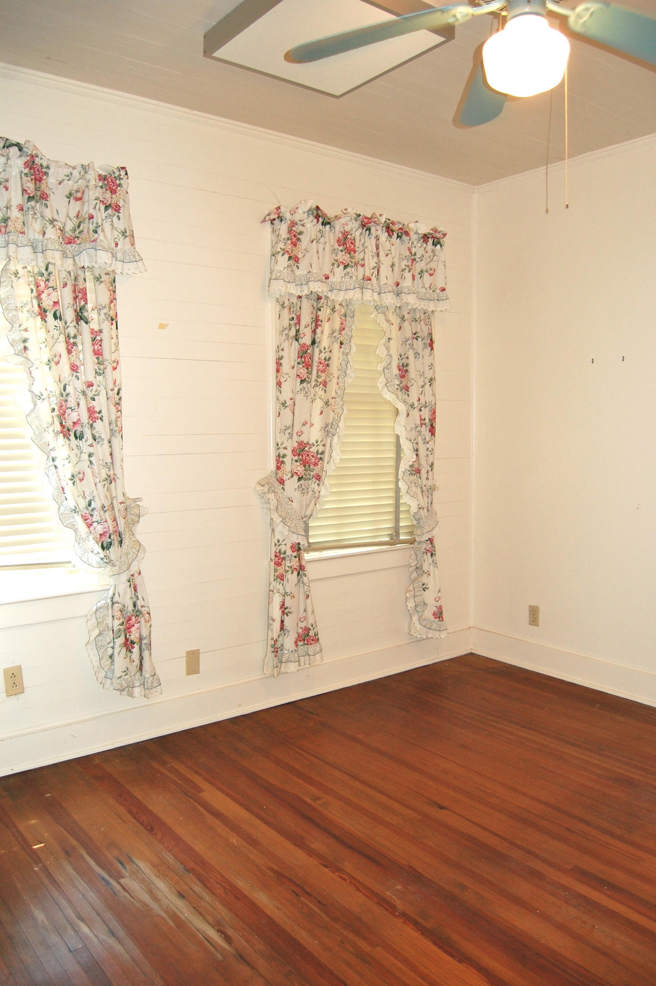 Miracle Strip Parkway - Residential