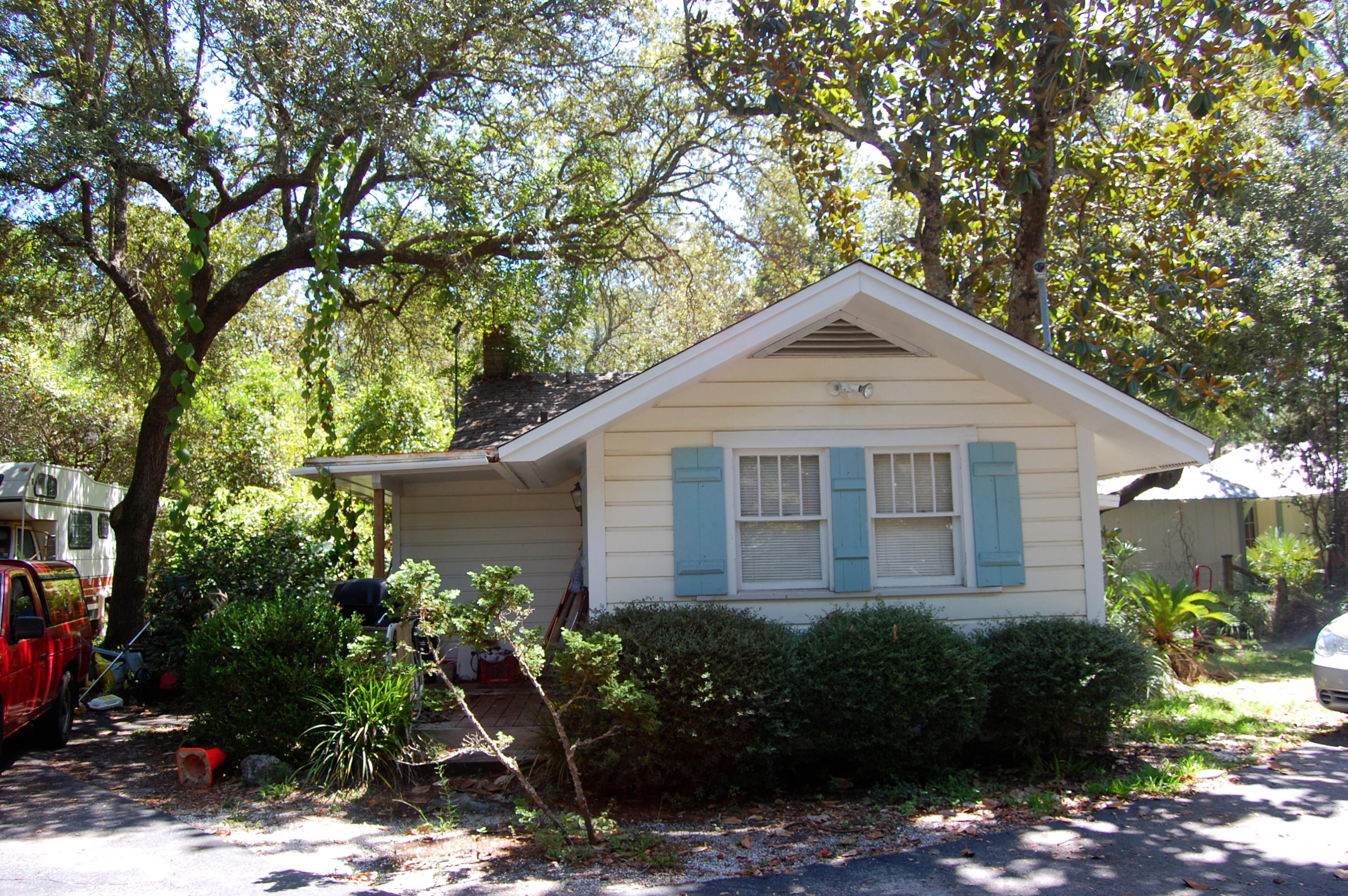 Miracle Strip Parkway - Residential