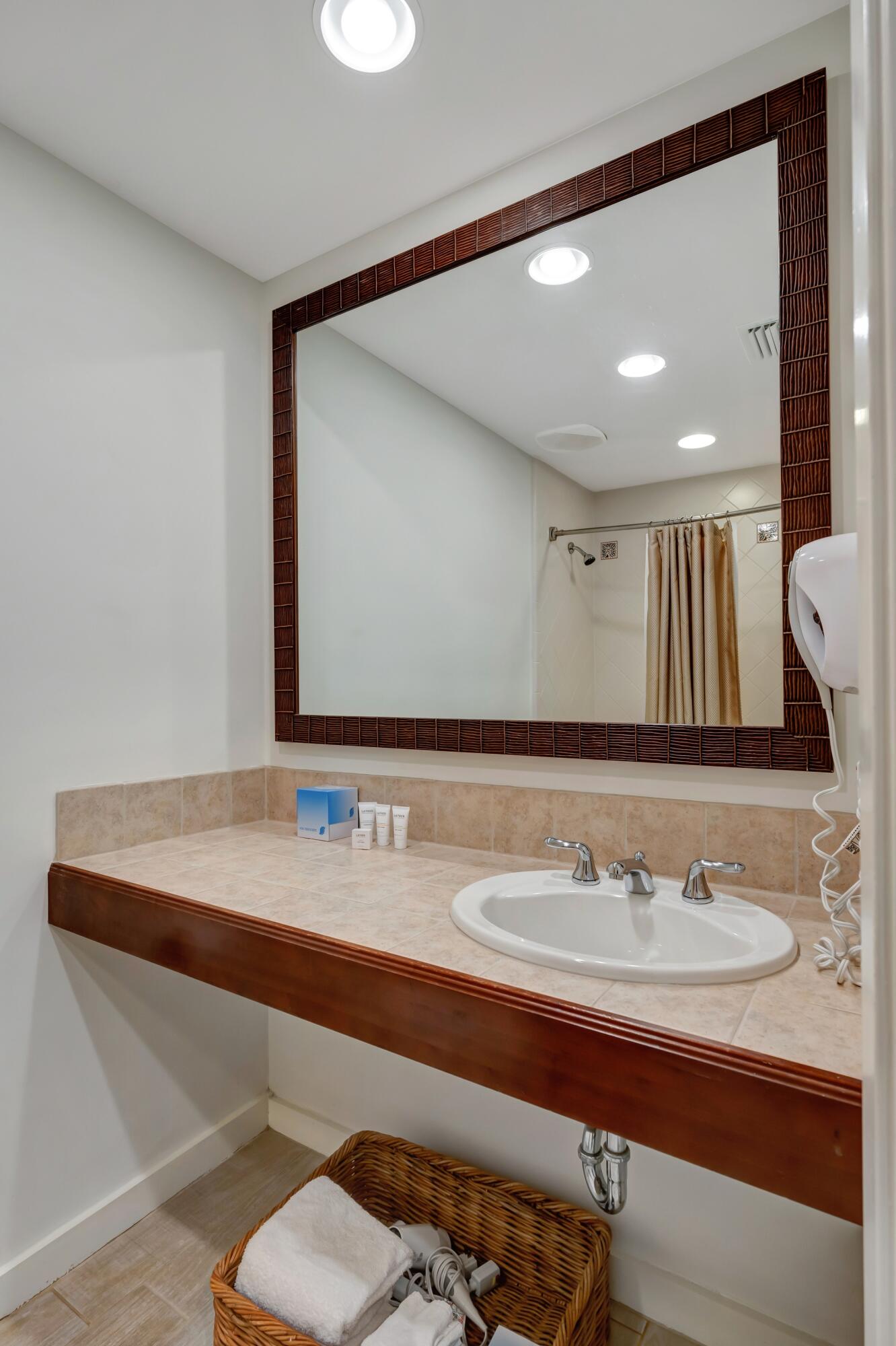 LUAU II - Residential Lease