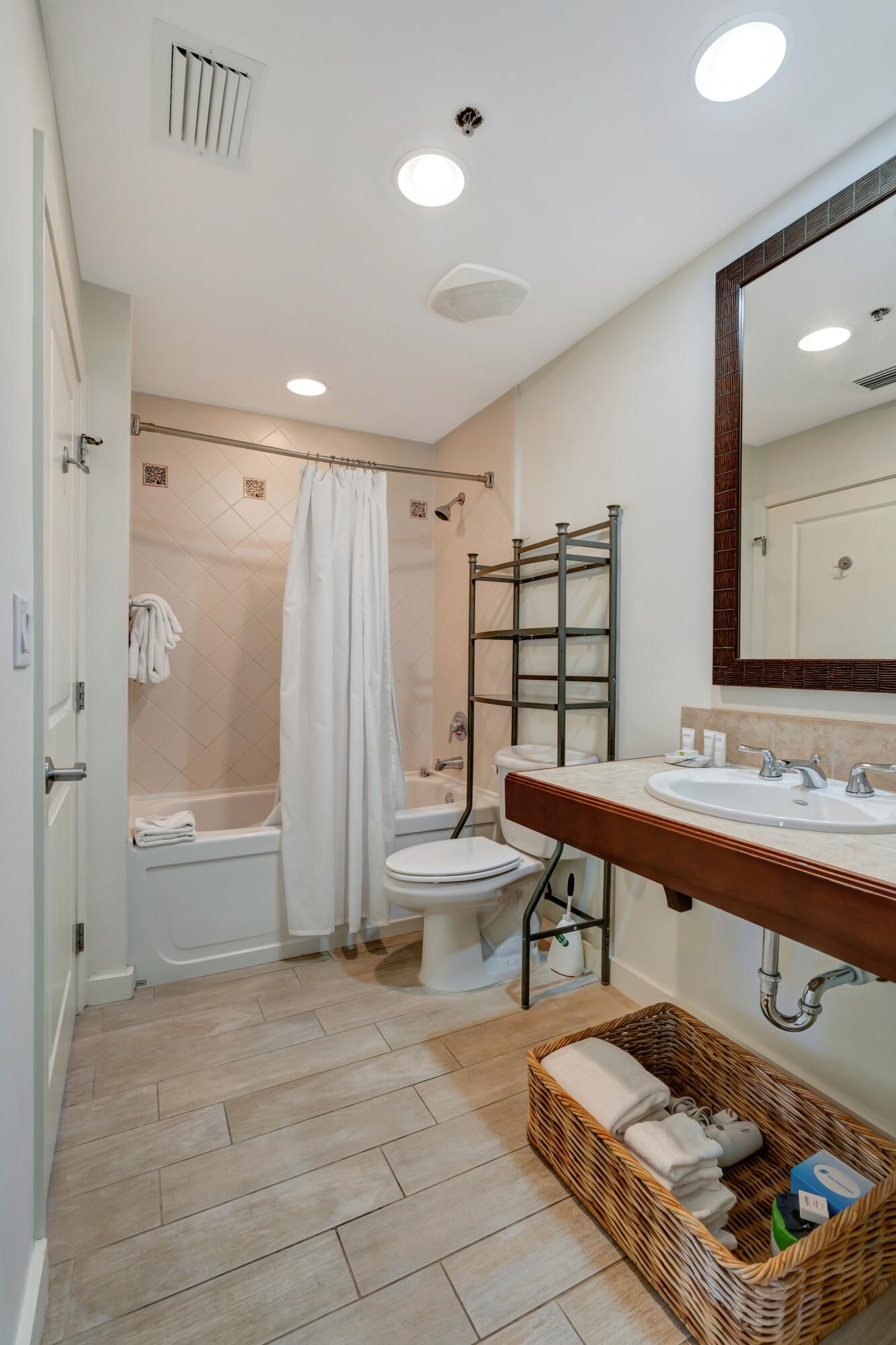 LUAU II - Residential Lease