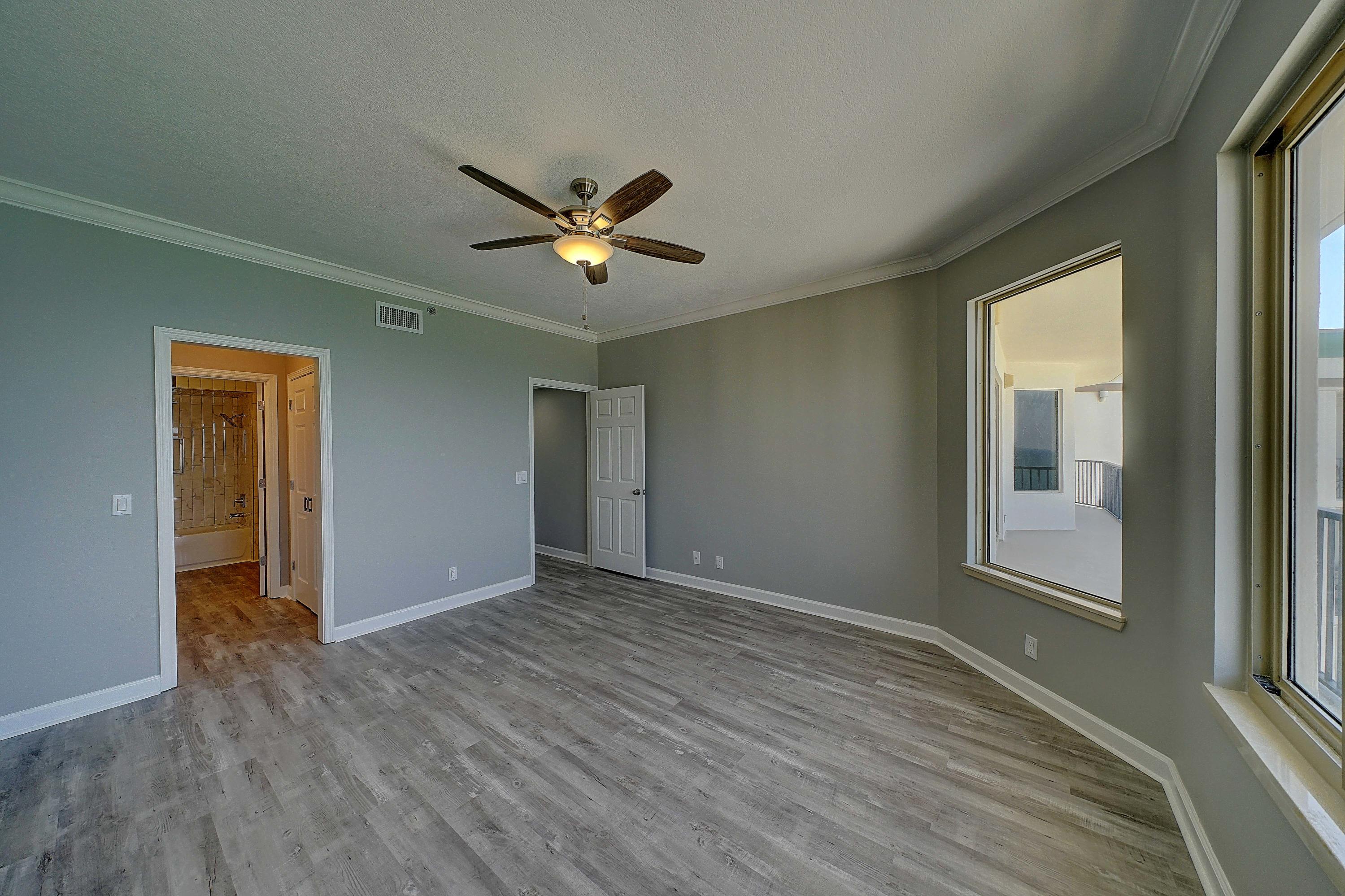 SUMMERWIND CONDOS - Residential